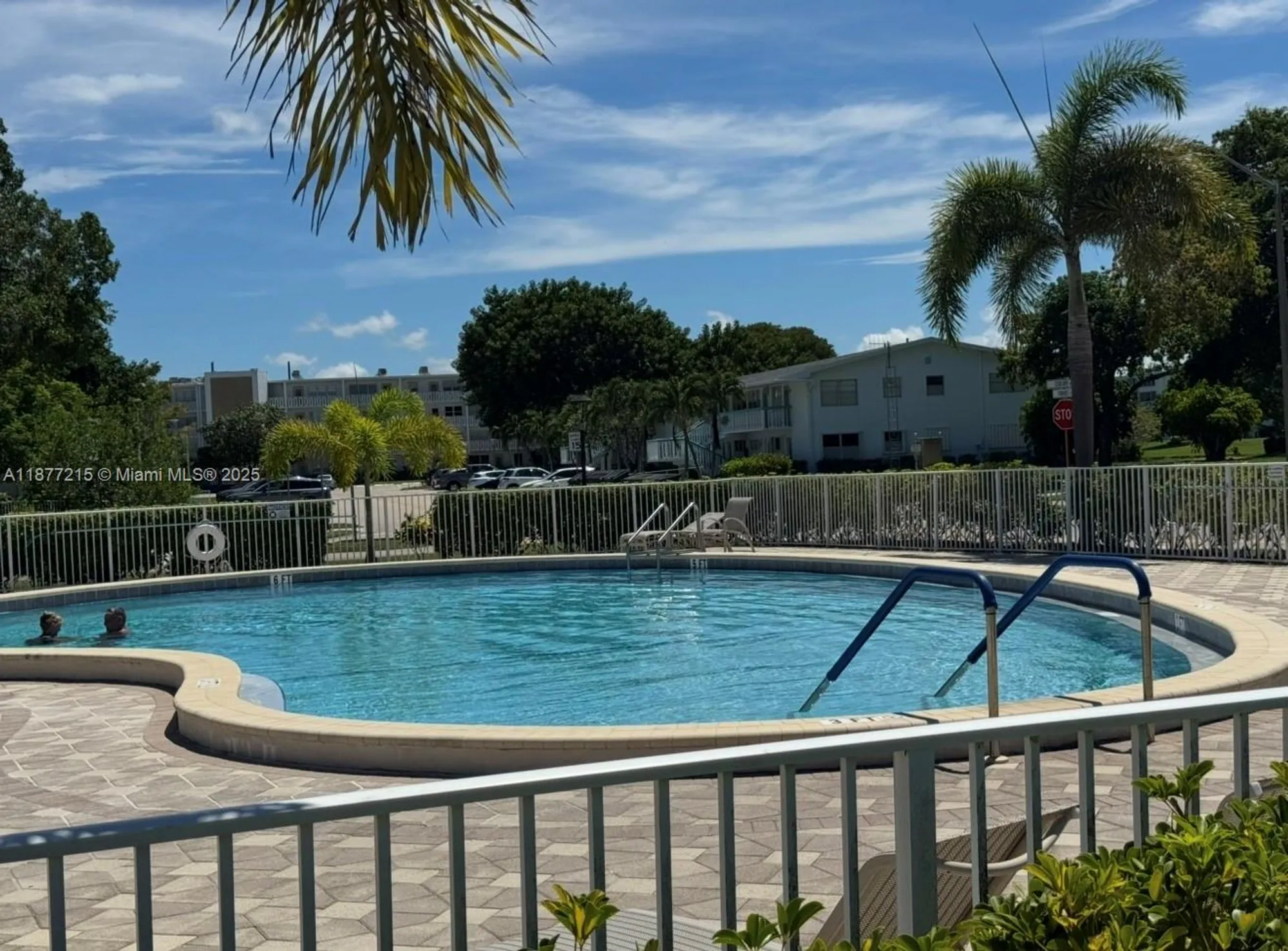 Property Slideshow image 14 of 15 | 110 harwood j, Deerfield Beach, FL, 33442