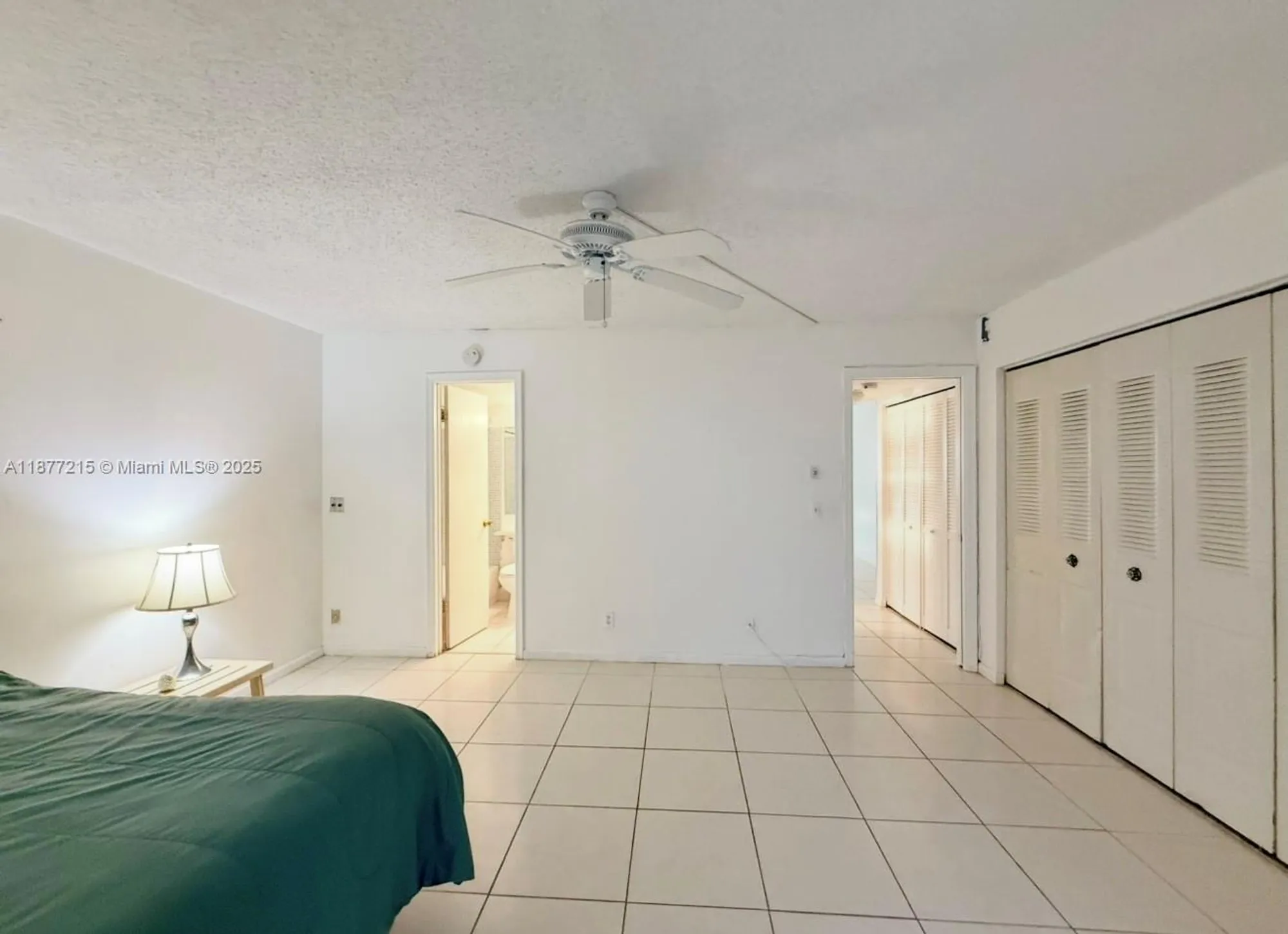 Property Slideshow image 6 of 15 | 110 harwood j, Deerfield Beach, FL, 33442