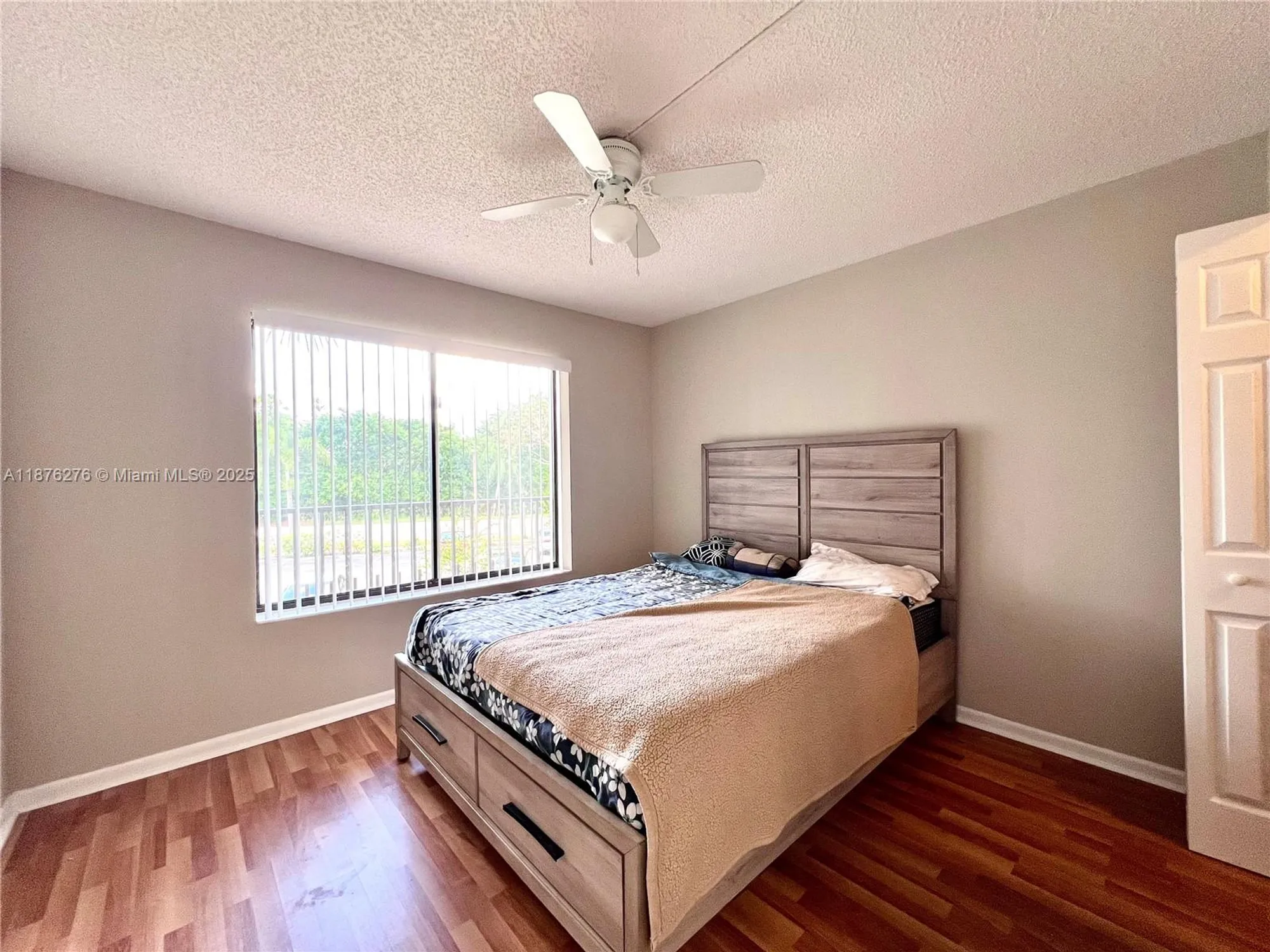 Property Slideshow image 11 of 47 | 4820 lucerne lakes blvd 207, Lake Worth, FL, 33467