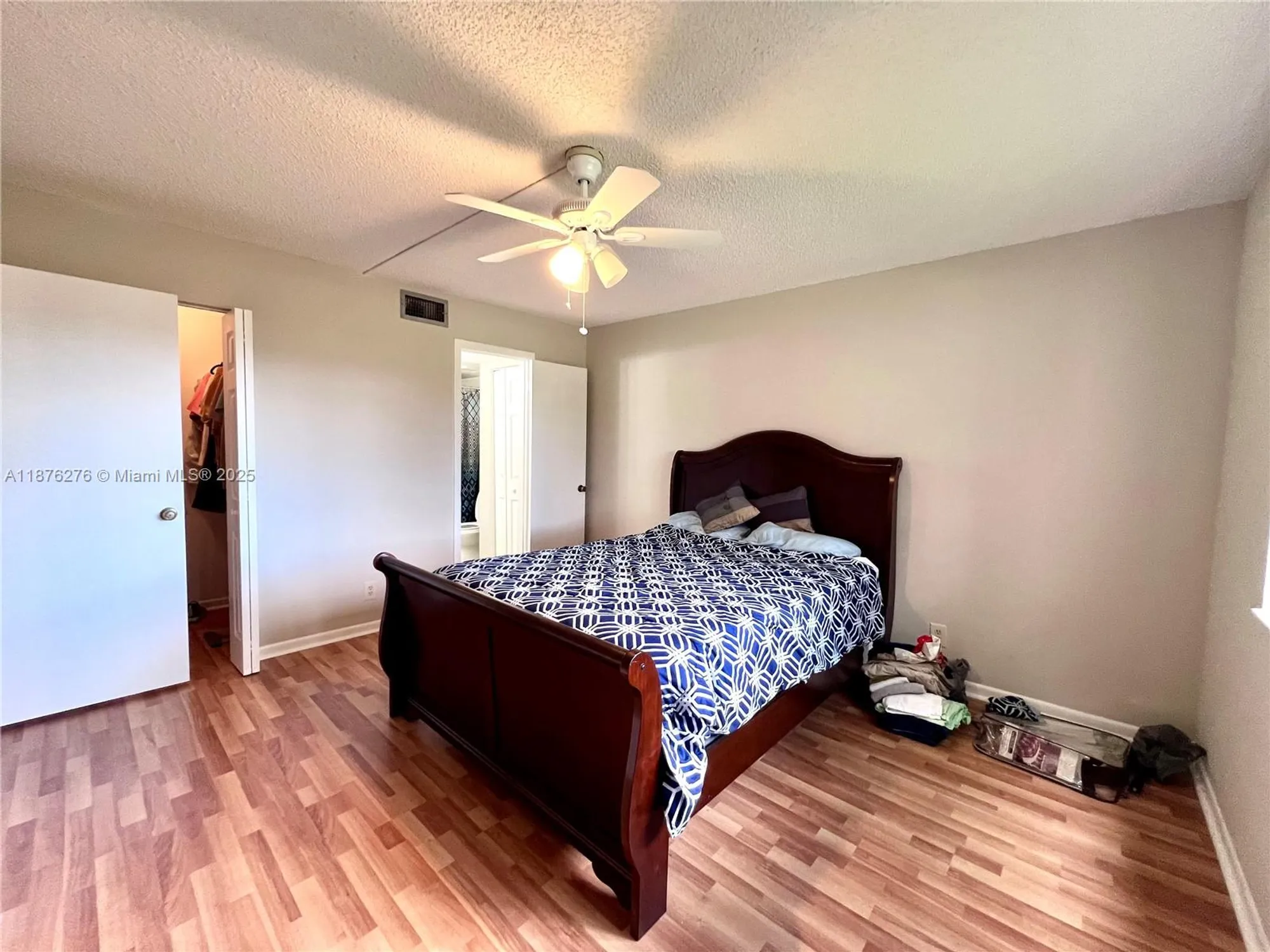 Property Slideshow image 22 of 47 | 4820 lucerne lakes blvd 207, Lake Worth, FL, 33467