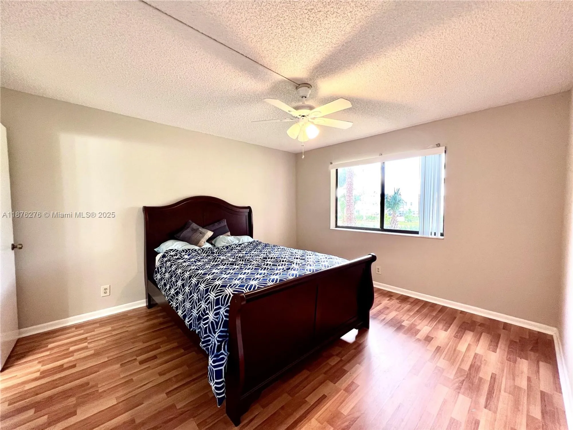 Property Slideshow image 9 of 47 | 4820 lucerne lakes blvd 207, Lake Worth, FL, 33467