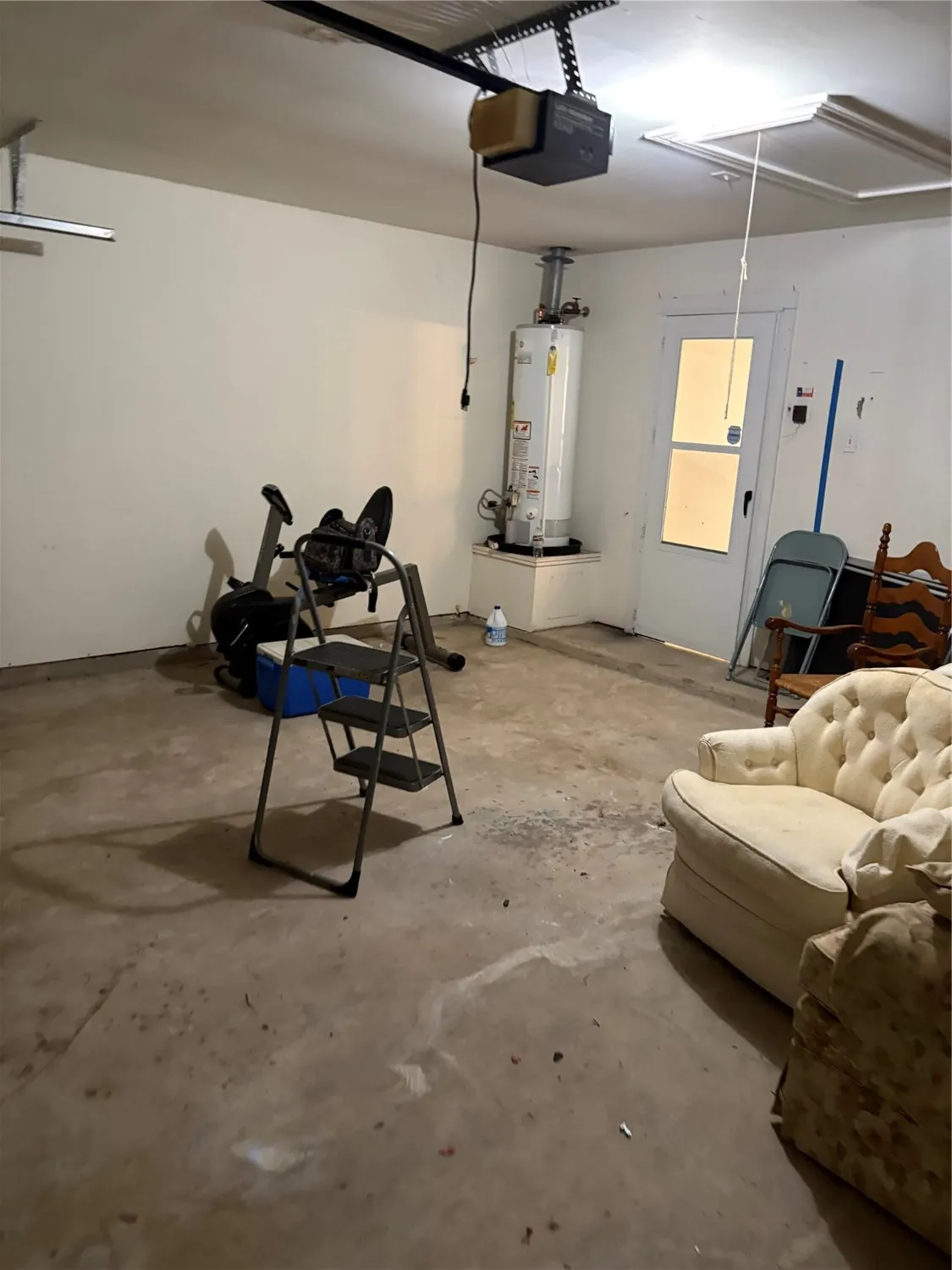 Property Slideshow image 25 of 28 | 3526 teakwood dr, Pearland, TX, 77584