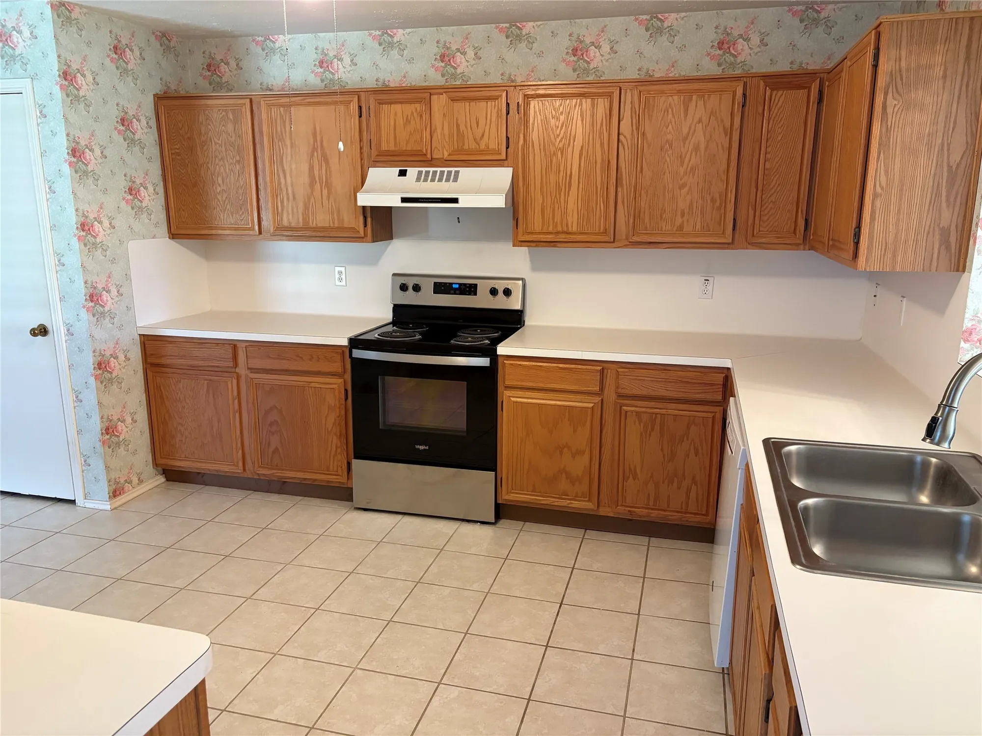 Property Slideshow image 6 of 28 | 3526 teakwood dr, Pearland, TX, 77584