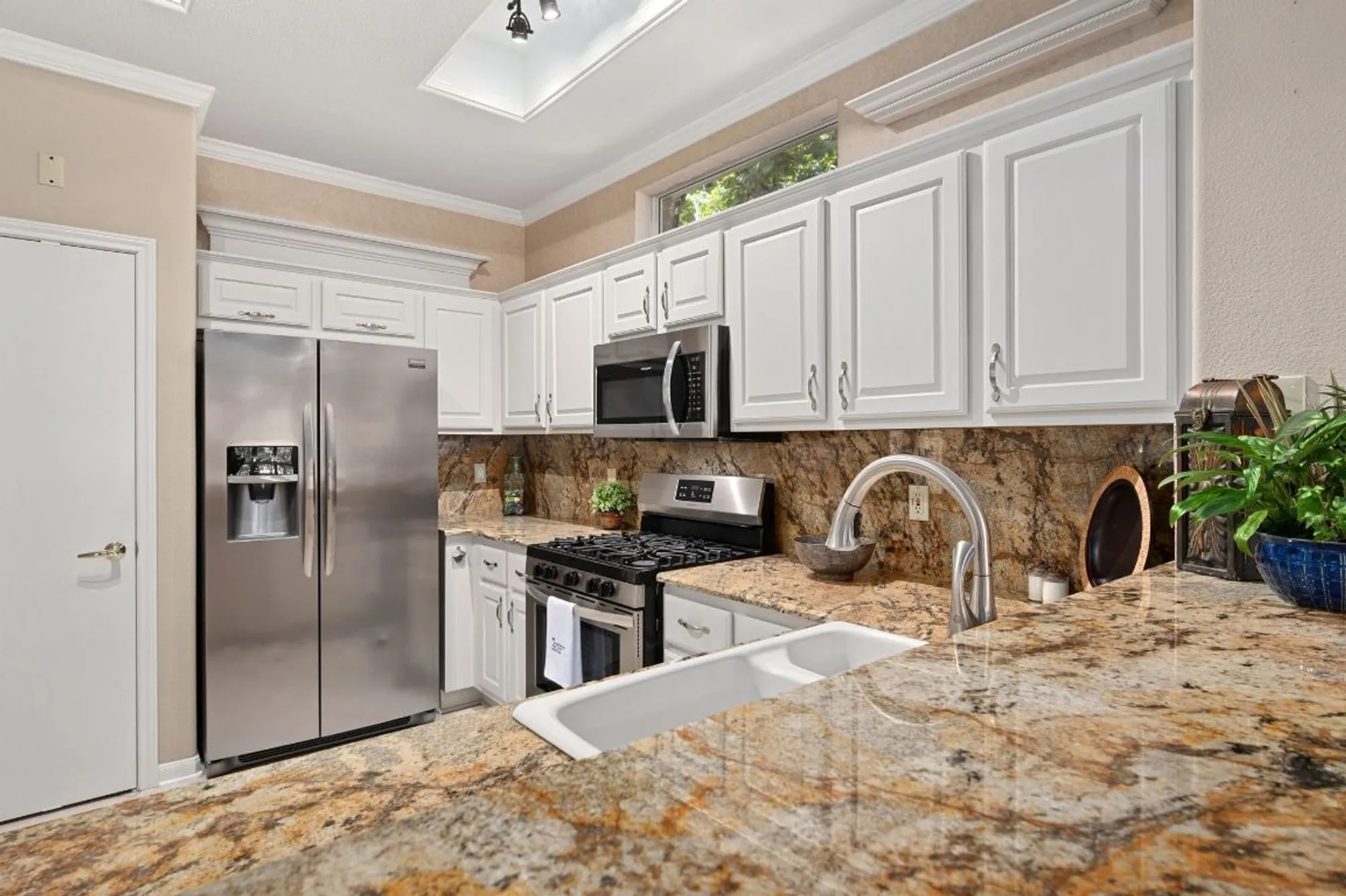 Property Slideshow image 19 of 40 | 110 old chisholm trl, Georgetown, TX, 78633