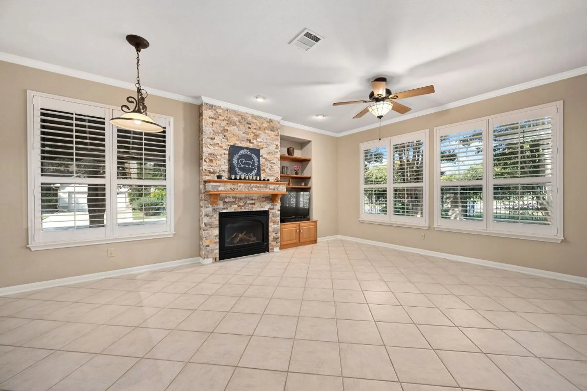 Property Slideshow image 13 of 40 | 110 old chisholm trl, Georgetown, TX, 78633