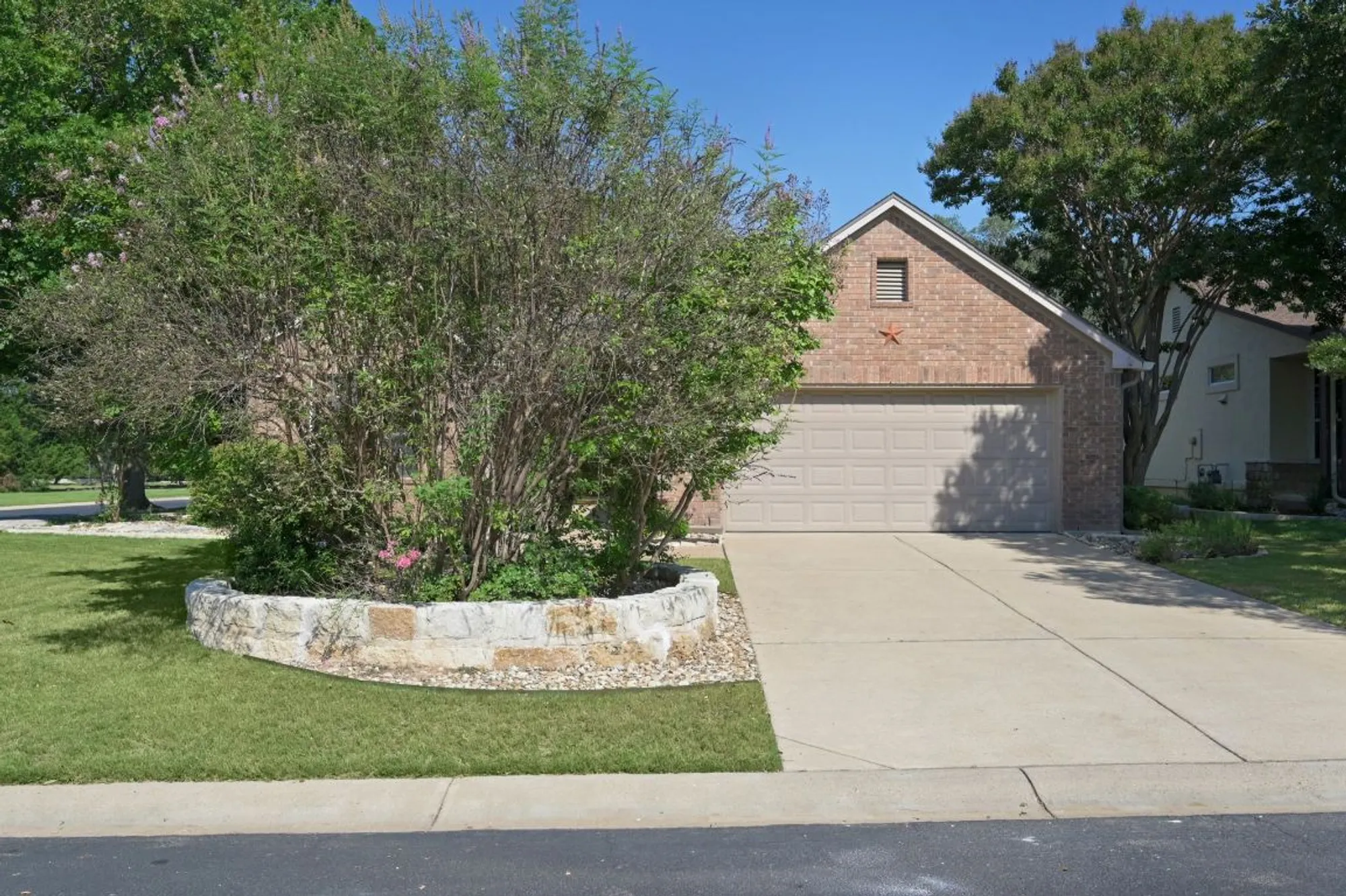 Property Slideshow image 2 of 40 | 110 old chisholm trl, Georgetown, TX, 78633