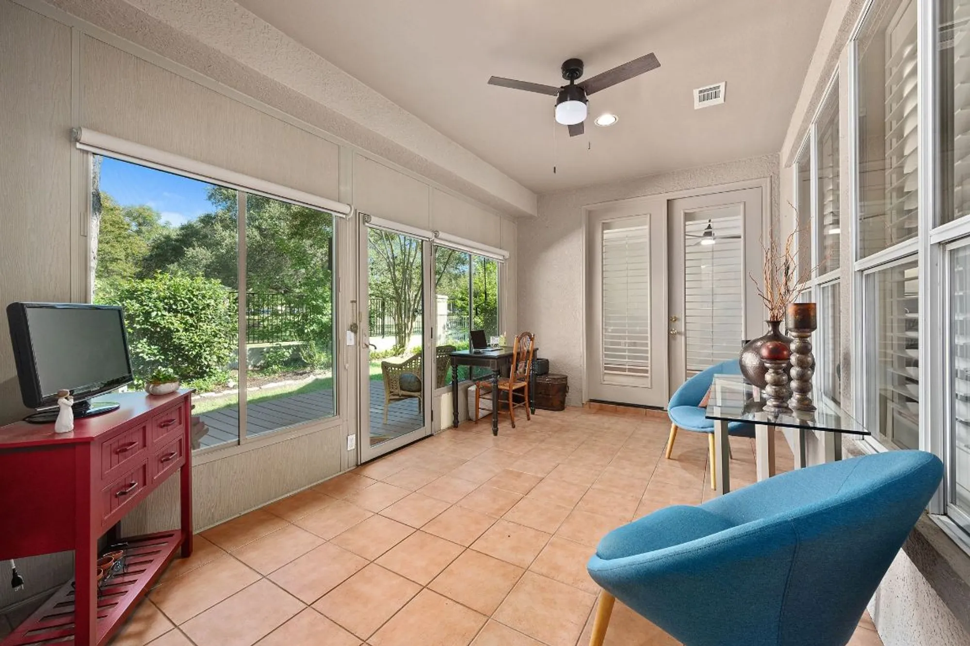 Property Slideshow image 30 of 40 | 110 old chisholm trl, Georgetown, TX, 78633