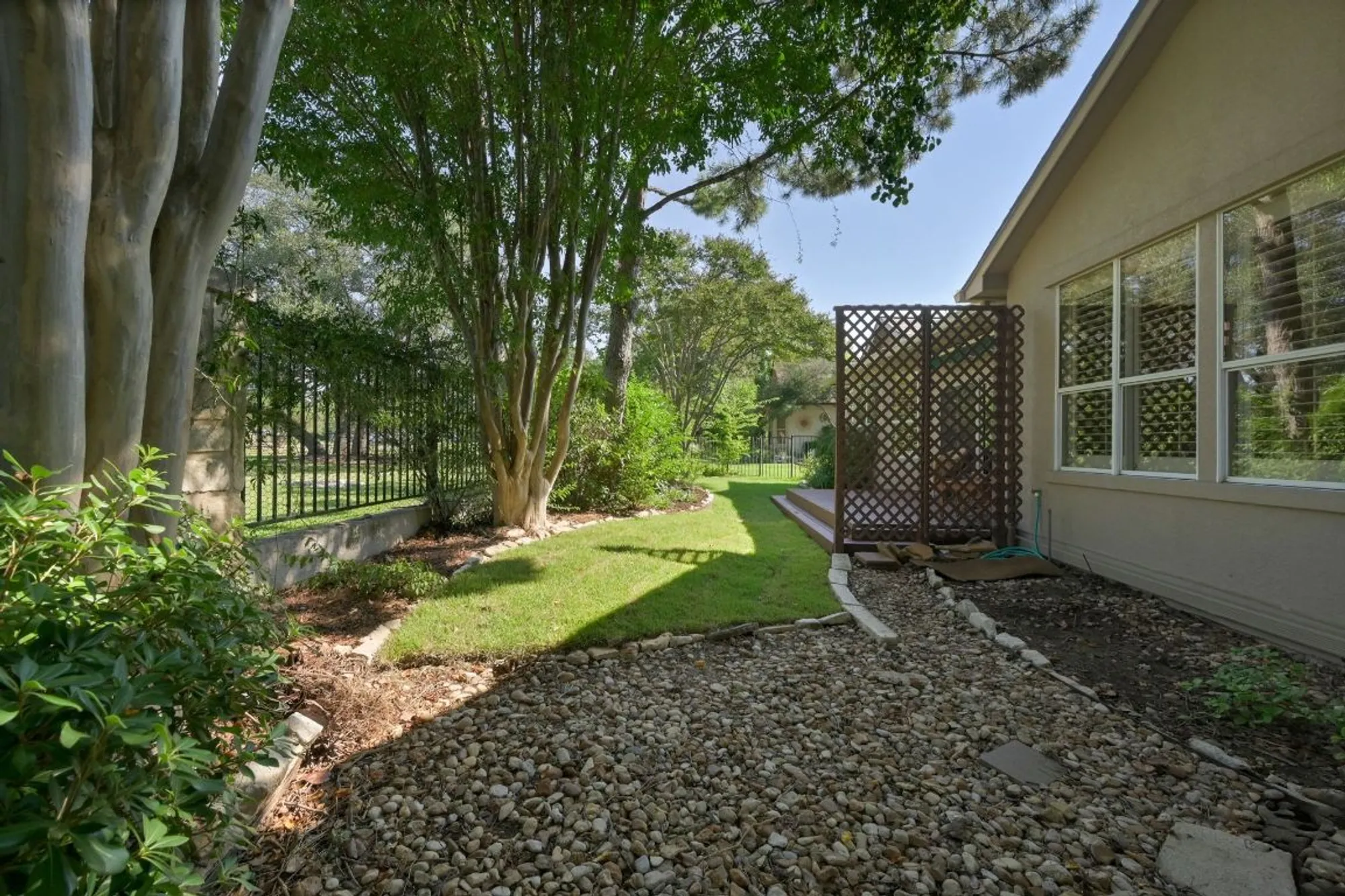 Property Slideshow image 33 of 40 | 110 old chisholm trl, Georgetown, TX, 78633