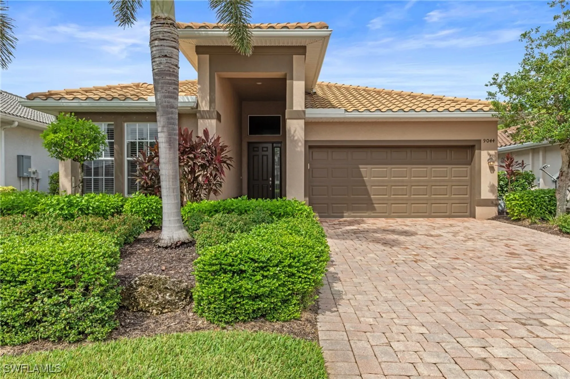 Property Slideshow image 38 of 49 | 9044 astonia way, Estero, FL, 33967