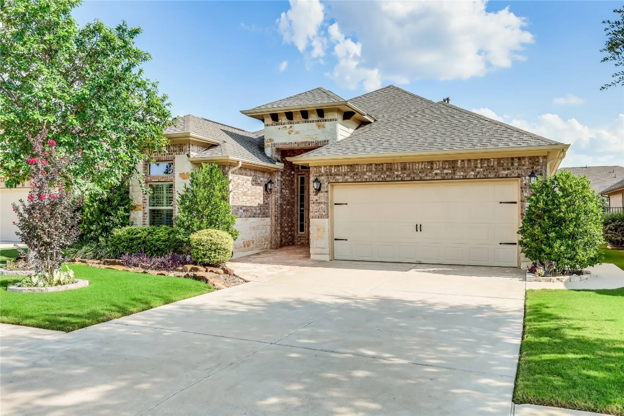 Property Slideshow image 1 of 40 | 3233 veneto way, Round Rock, TX, 78665
