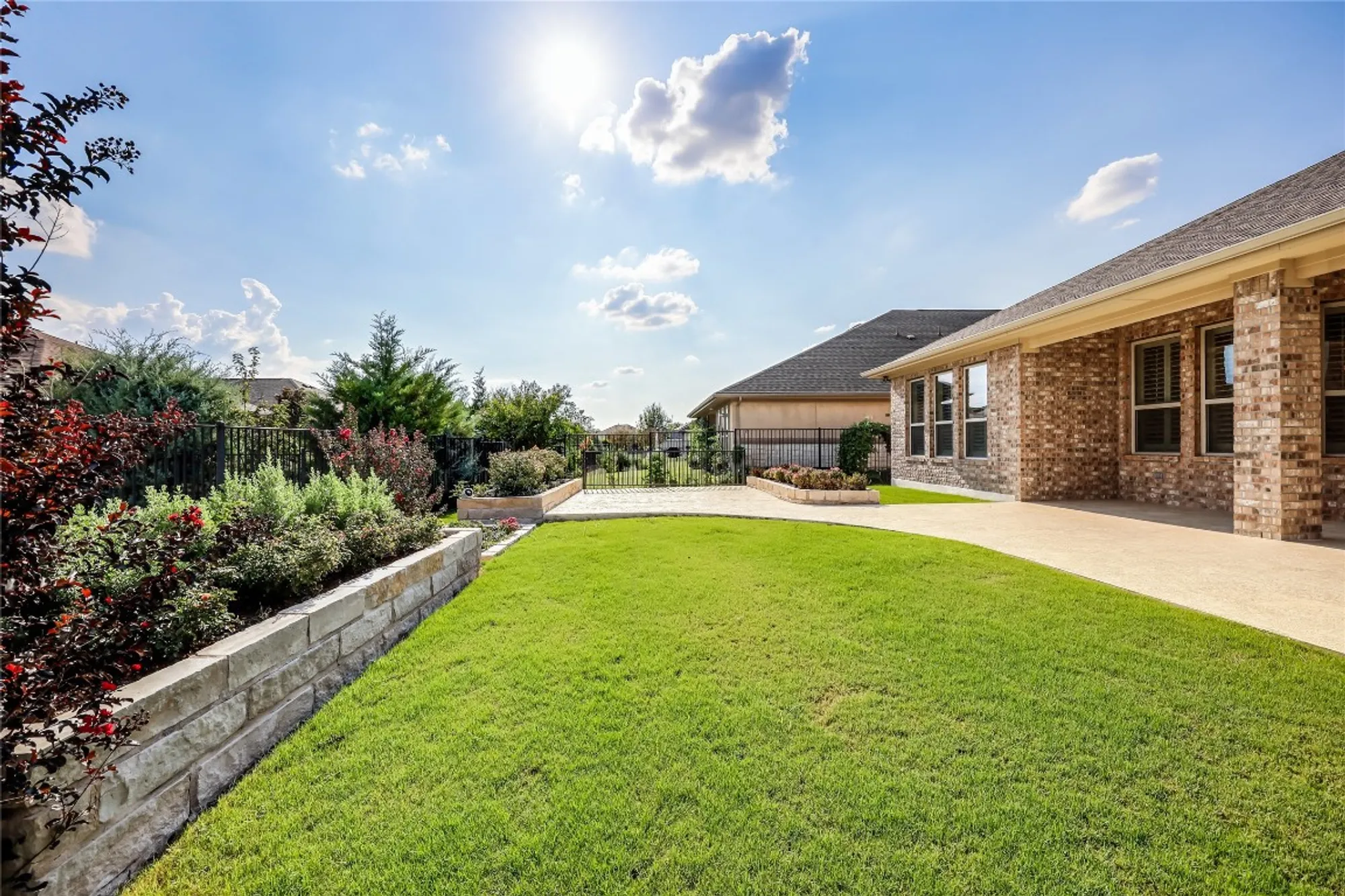 Property Slideshow image 2 of 40 | 3233 veneto way, Round Rock, TX, 78665