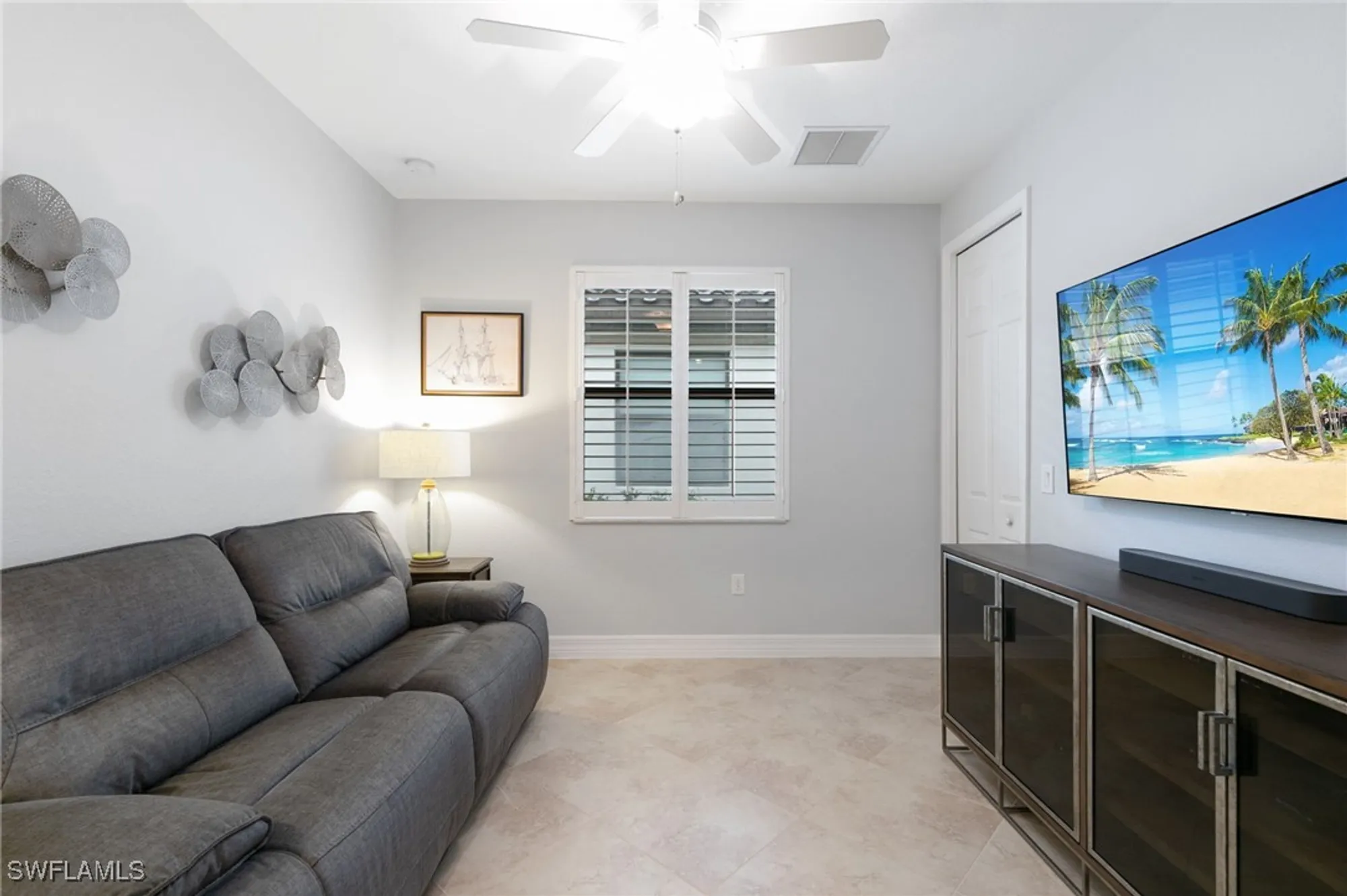 Property Slideshow image 25 of 48 | 2862 aviamar cir, Naples, FL, 34114