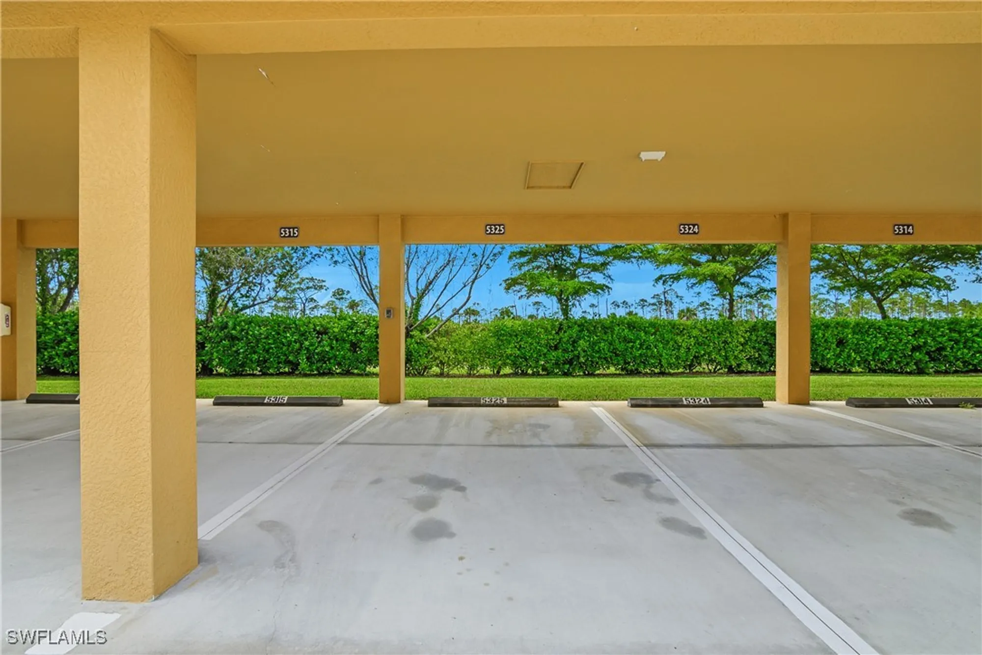 Property Slideshow image 24 of 44 | 9590 trevi ct 5325, Naples, FL, 34113