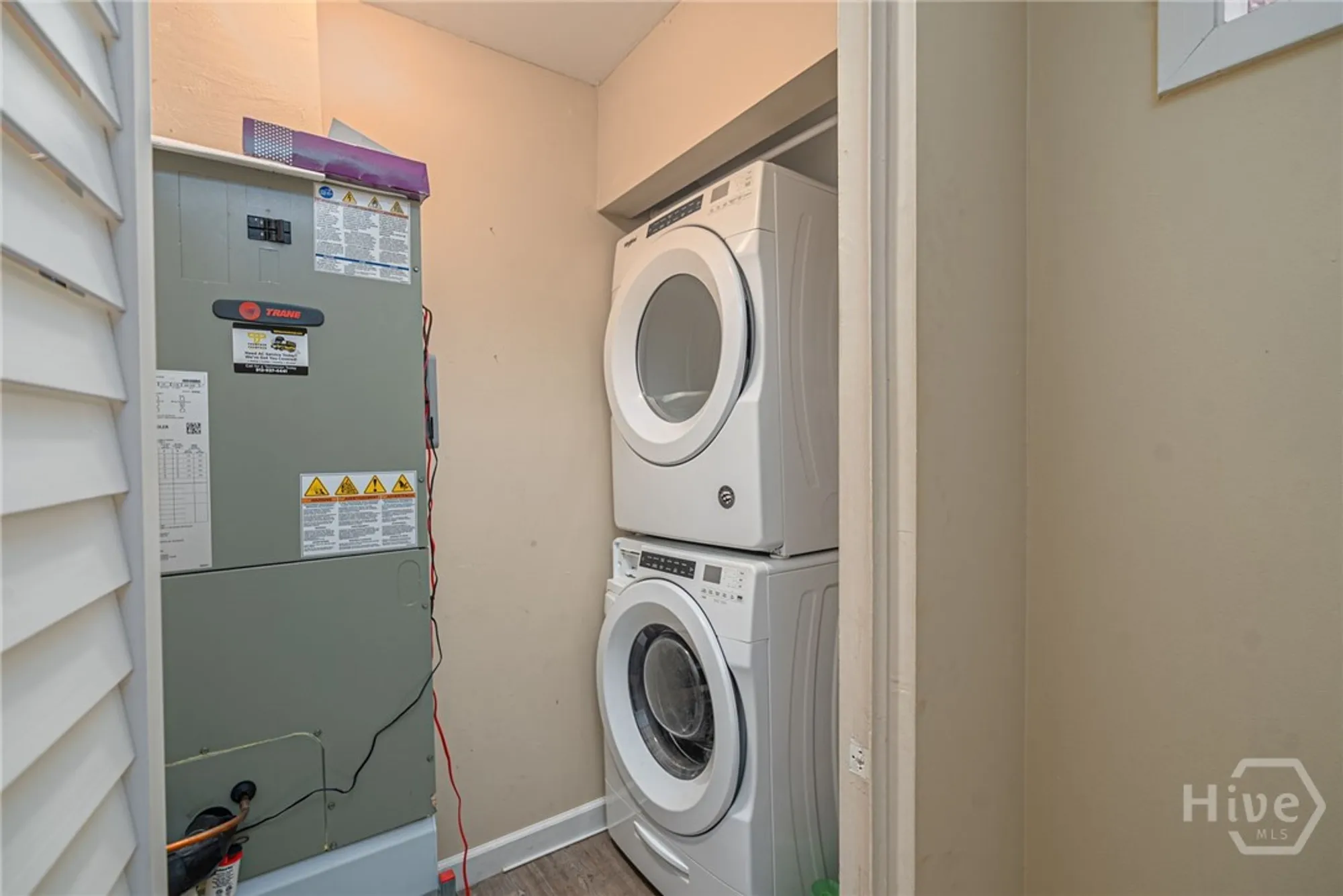 Property Slideshow image 21 of 26 | 65 dame kathryn dr, Savannah, GA, 31411