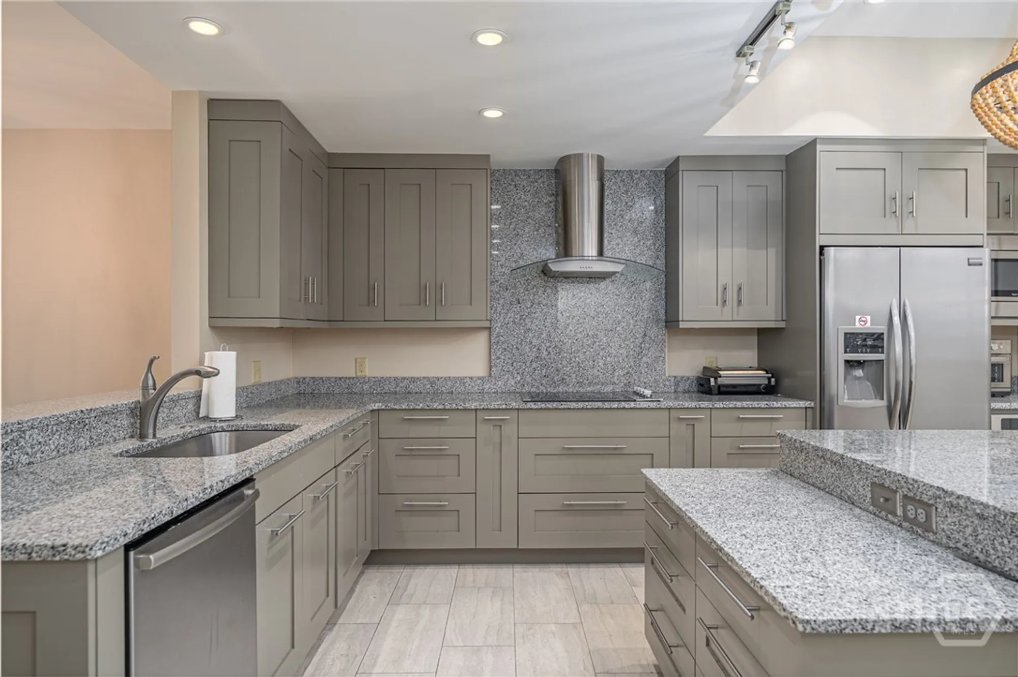 Property Slideshow image 4 of 26 | 65 dame kathryn dr, Savannah, GA, 31411