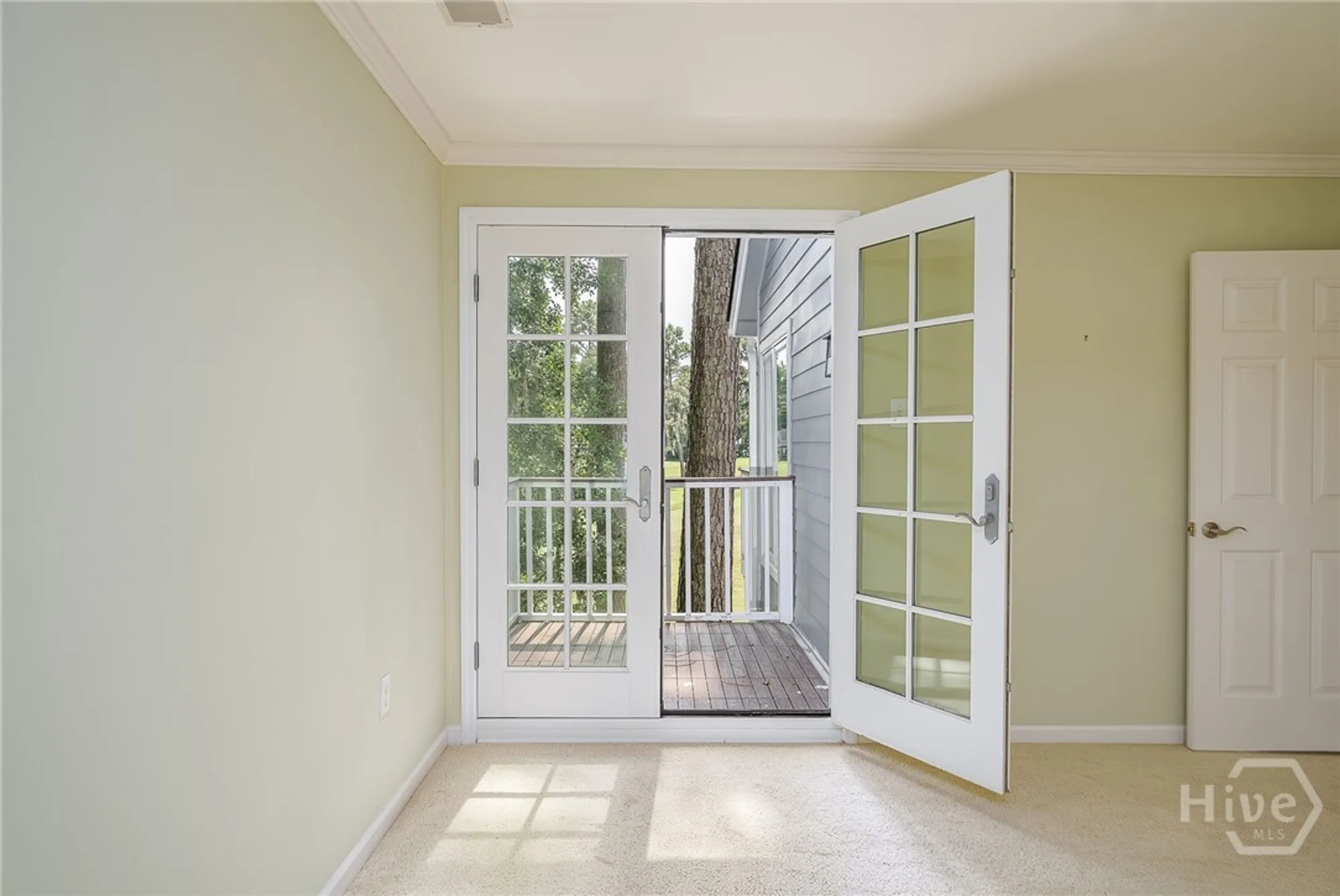Property Slideshow image 28 of 35 | 1 marsh rabbit ln, Savannah, GA, 31411