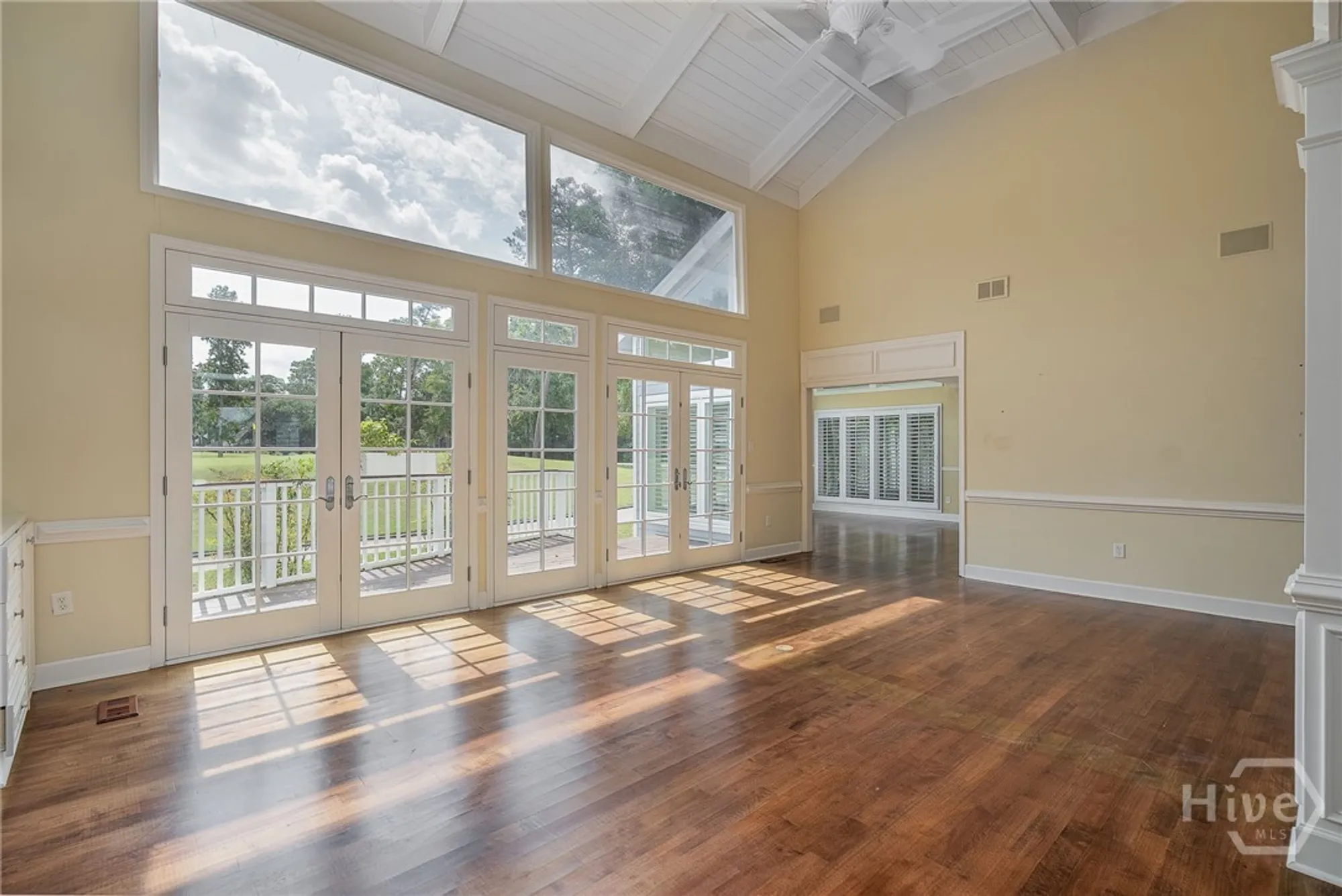 Property Slideshow image 8 of 35 | 1 marsh rabbit ln, Savannah, GA, 31411