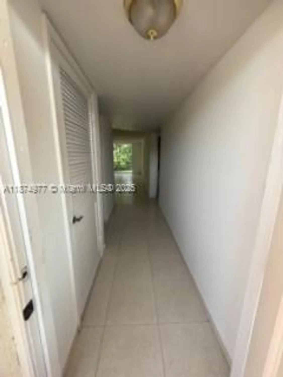Property Slideshow image 3 of 17 | 300 s hollybrook dr 203, Pembroke Pines, FL, 33025