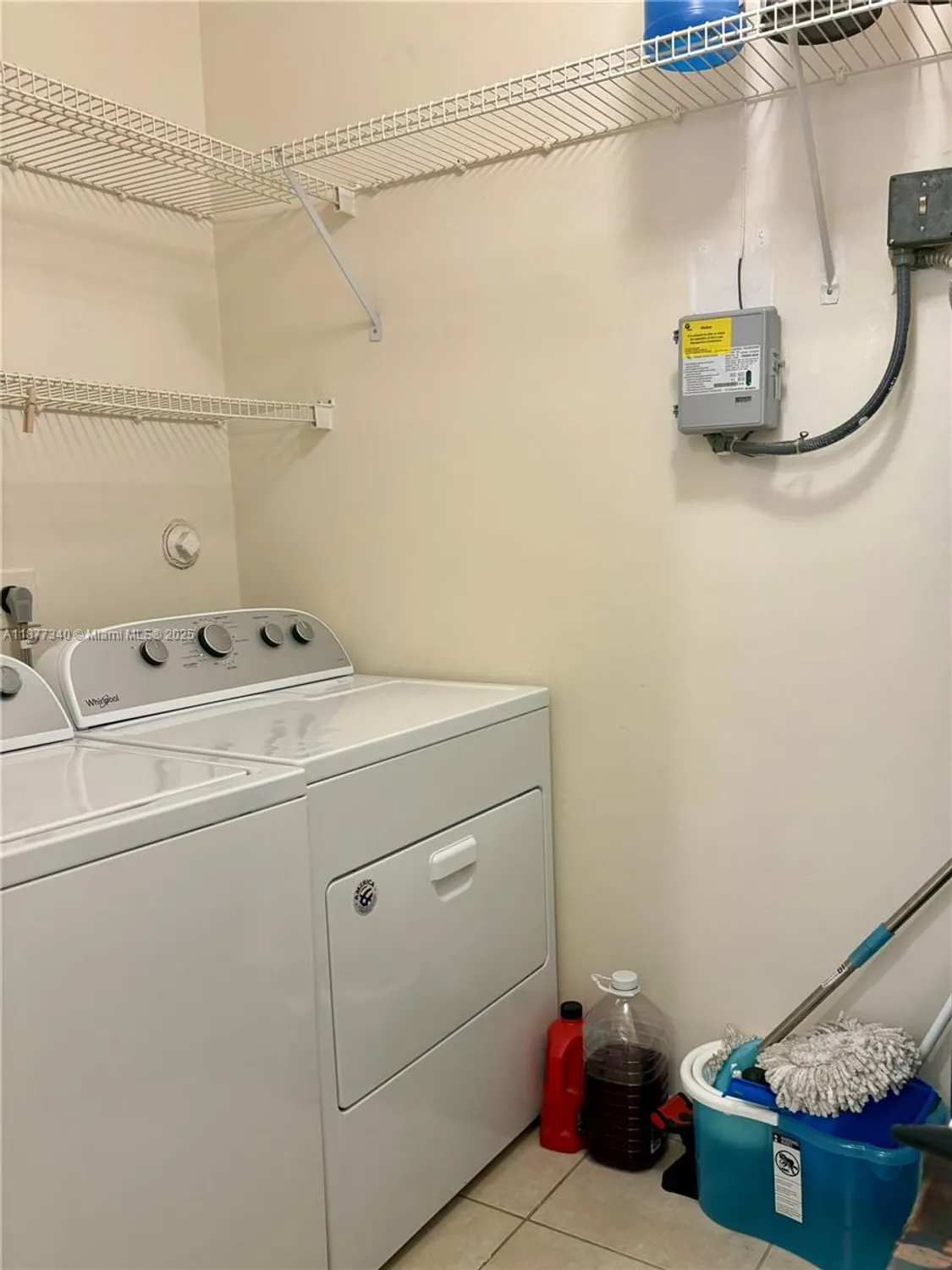 Property Slideshow image 15 of 17 | 2050 sw 24th cir, Boynton Beach, FL, 33426