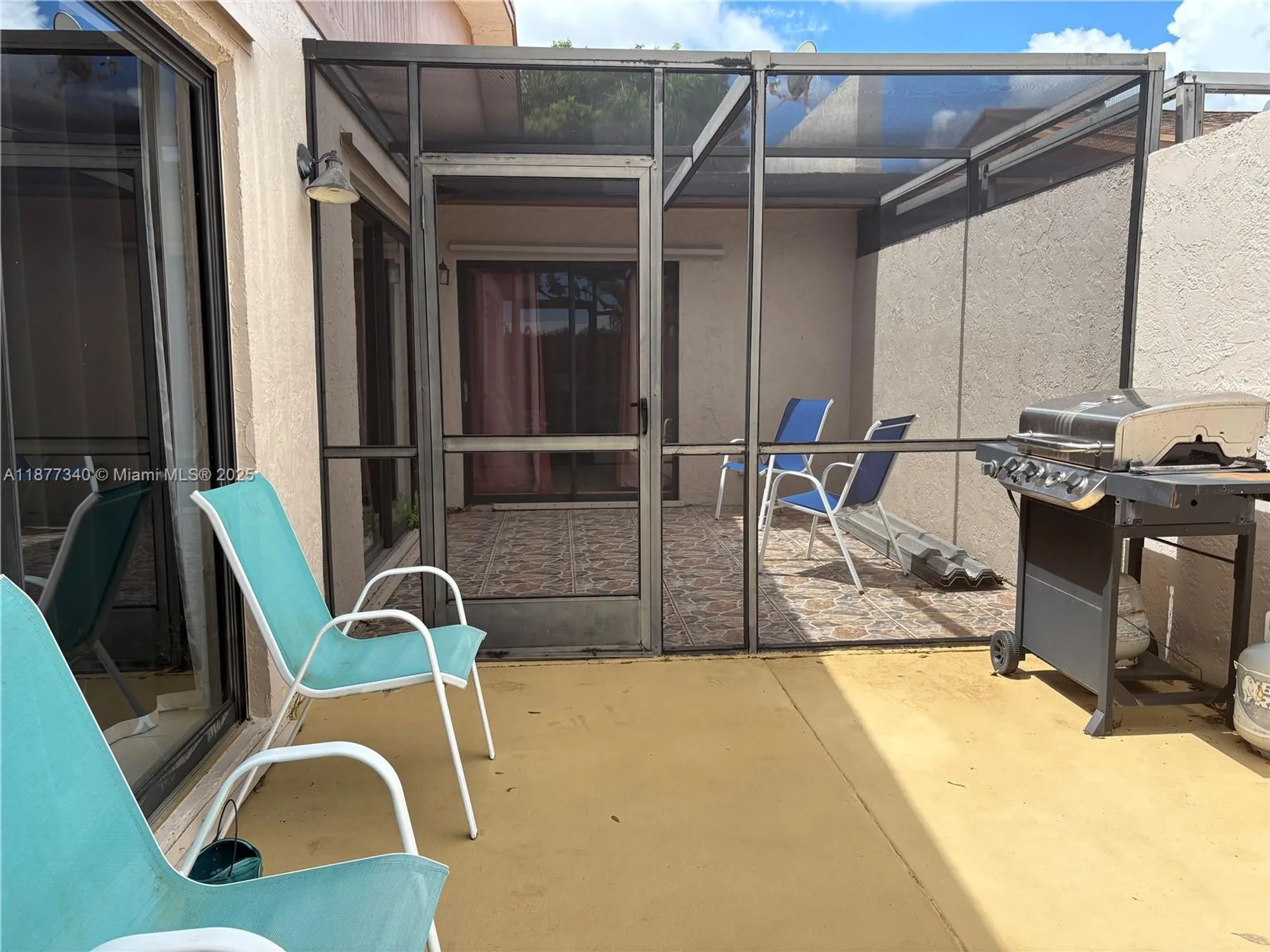 Property Slideshow image 16 of 17 | 2050 sw 24th cir, Boynton Beach, FL, 33426