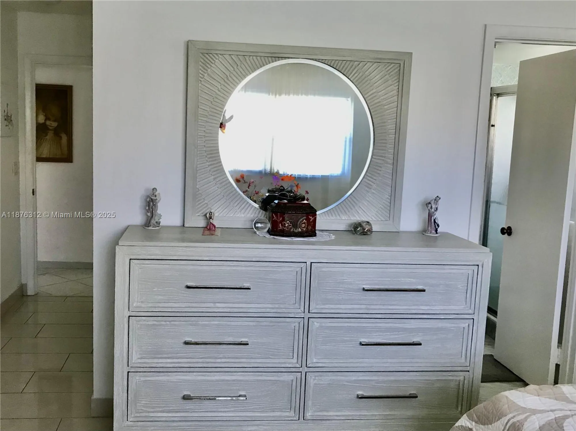 Property Slideshow image 18 of 44 | 1025 se 4th ave 101, Dania Beach, FL, 33004