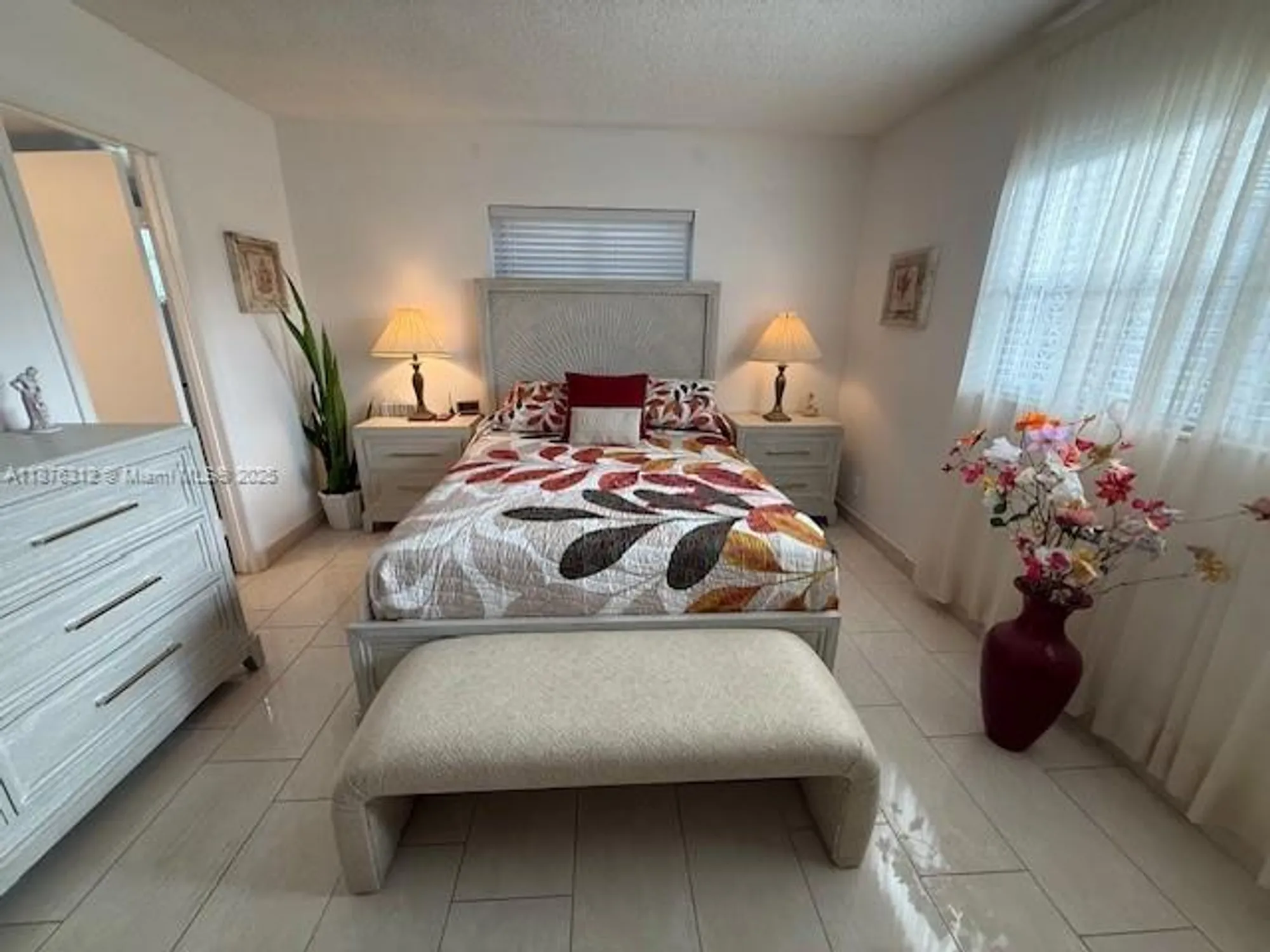 Property Slideshow image 20 of 44 | 1025 se 4th ave 101, Dania Beach, FL, 33004