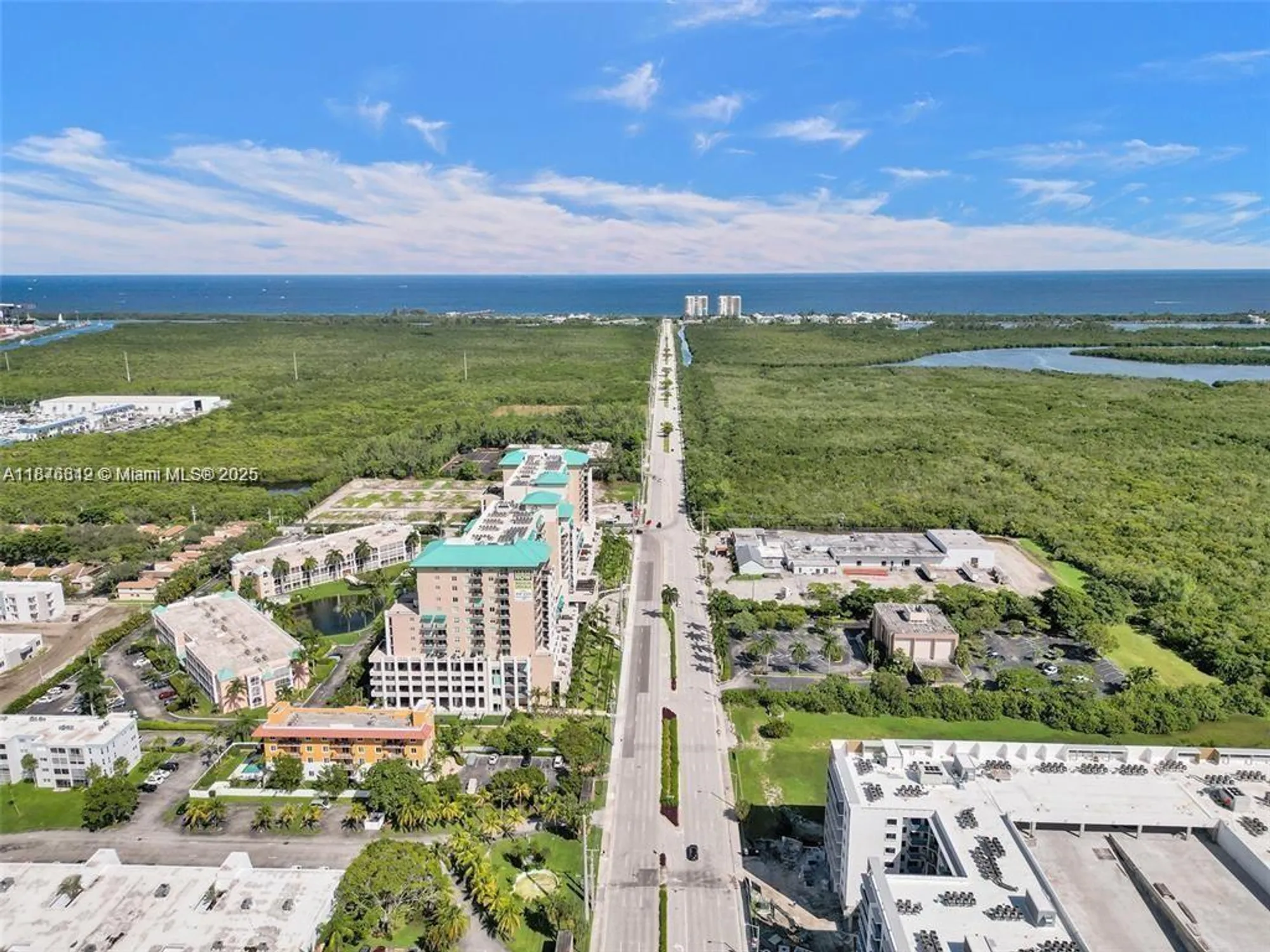 Property Slideshow image 43 of 44 | 1025 se 4th ave 101, Dania Beach, FL, 33004