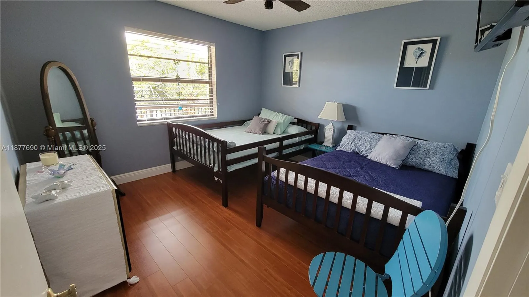 Property Slideshow image 15 of 30 | 4955 e sabal palm blvd apt 305, Tamarac, FL, 33319