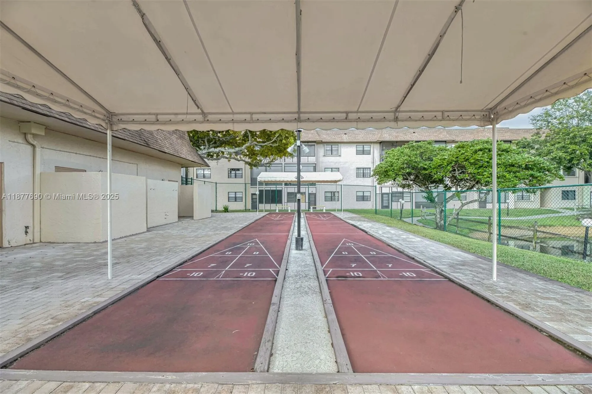 Property Slideshow image 28 of 30 | 4955 e sabal palm blvd apt 305, Tamarac, FL, 33319
