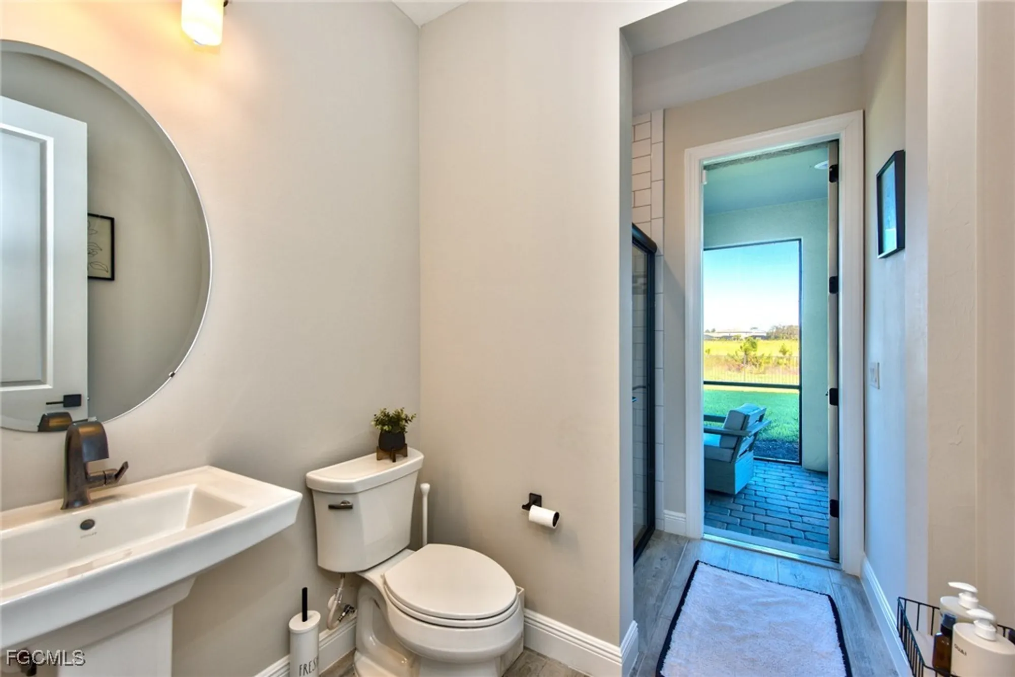 Property Slideshow image 25 of 37 | 19760 beechcrest pl, Estero, FL, 33928