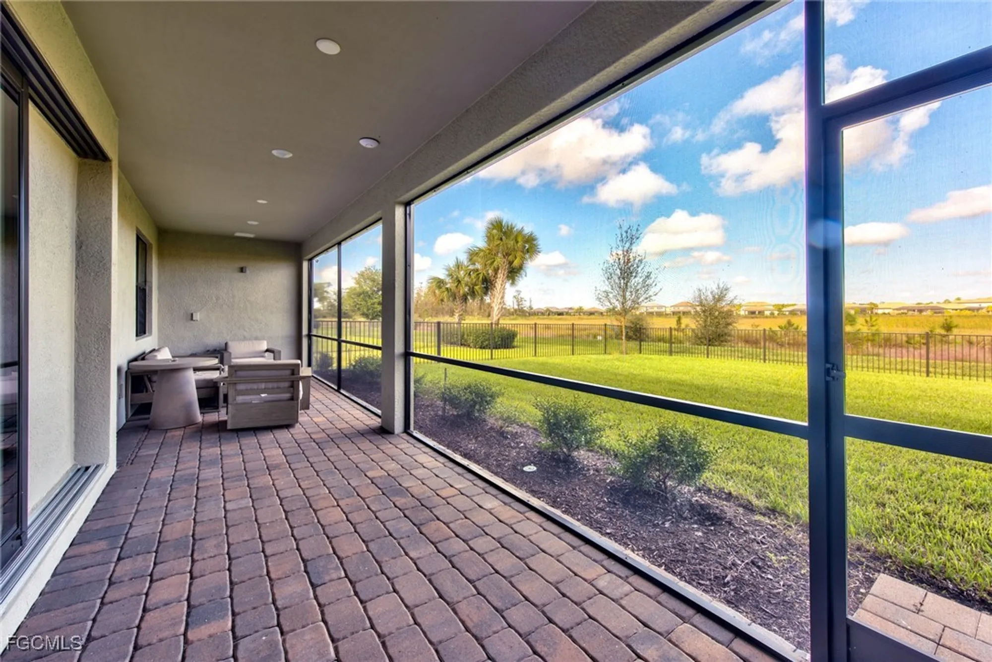 Property Slideshow image 29 of 37 | 19760 beechcrest pl, Estero, FL, 33928