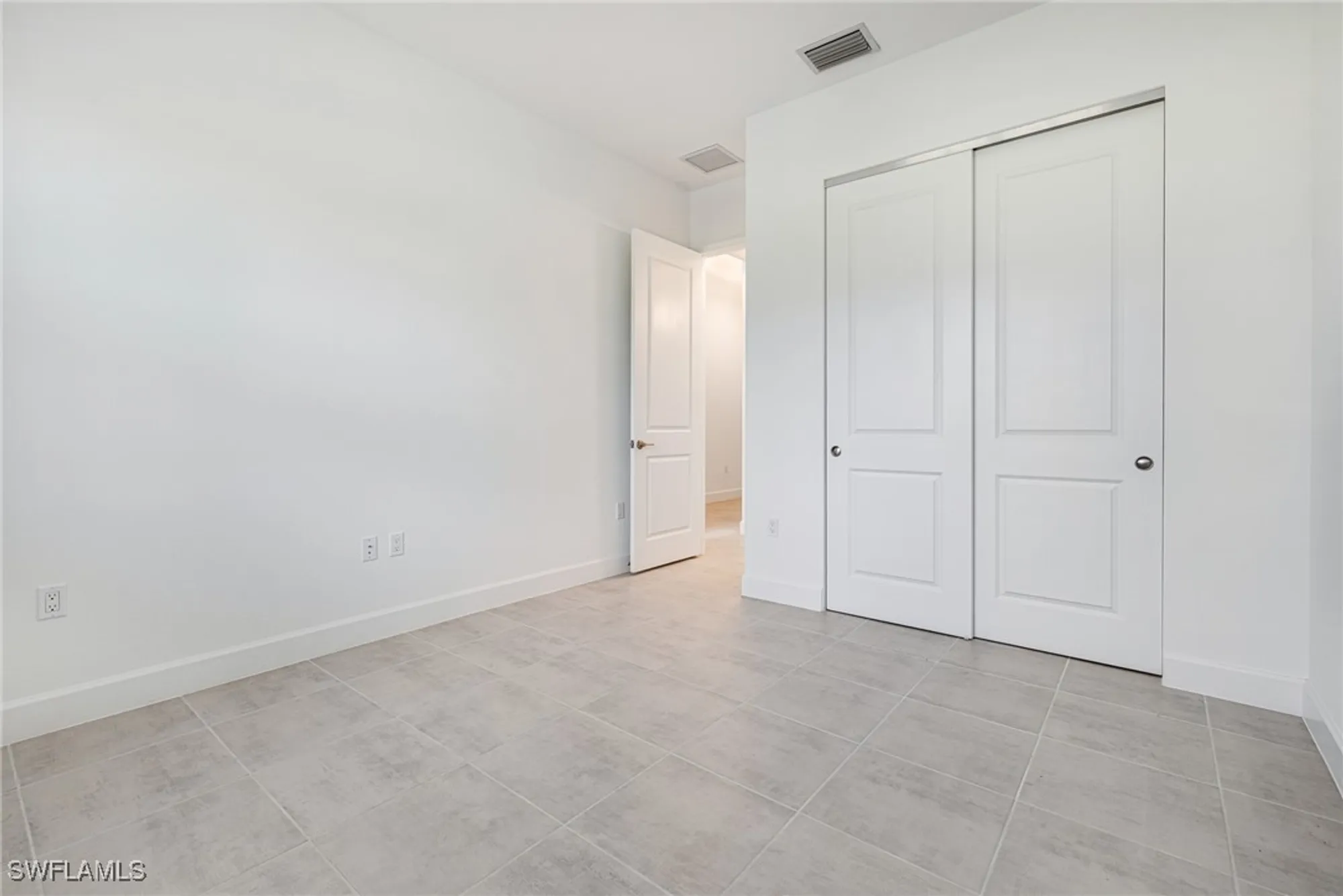 Property Slideshow image 25 of 44 | 12448 violet ln, Naples, FL, 34120