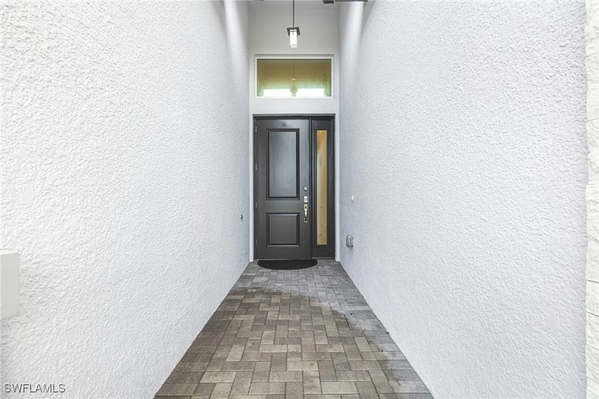 Property Slideshow image 4 of 44 | 12448 violet ln, Naples, FL, 34120