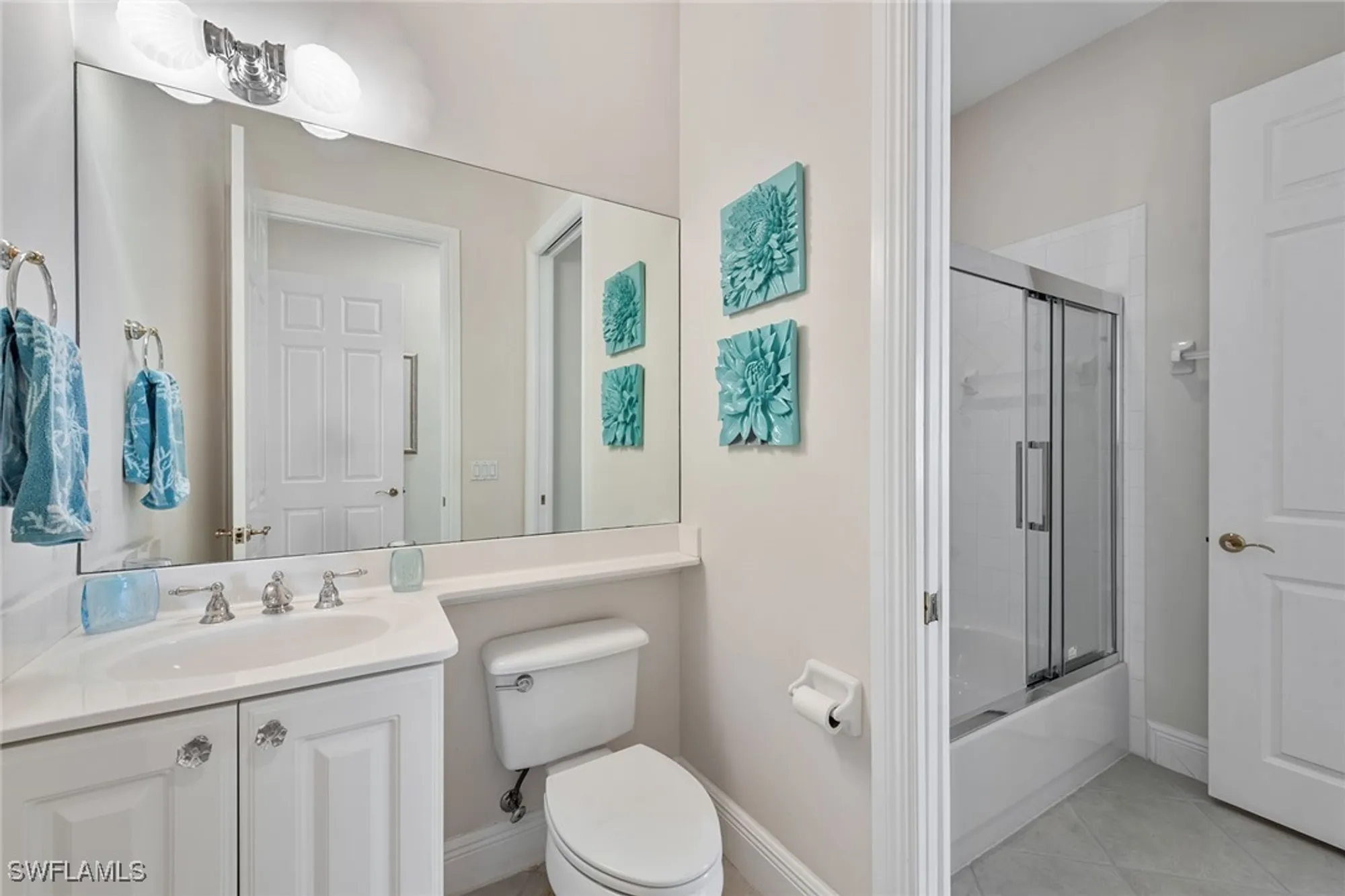 Property Slideshow image 19 of 50 | 9110 cascada way 201, Naples, FL, 34114