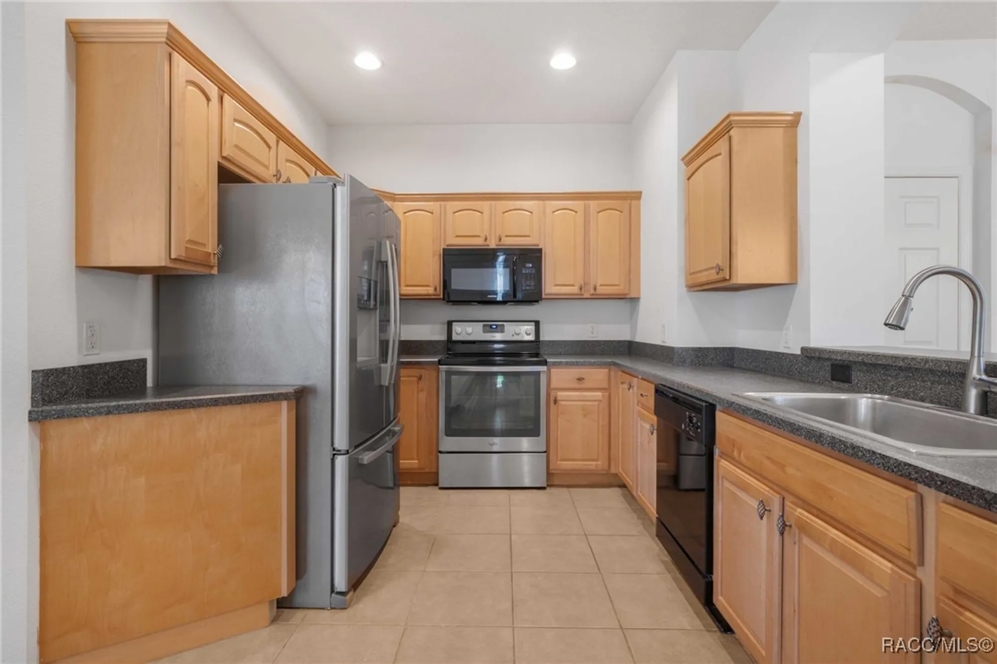 Property Slideshow image 8 of 51 | 1698 w spring meadow loop, Lecanto, FL, 34461