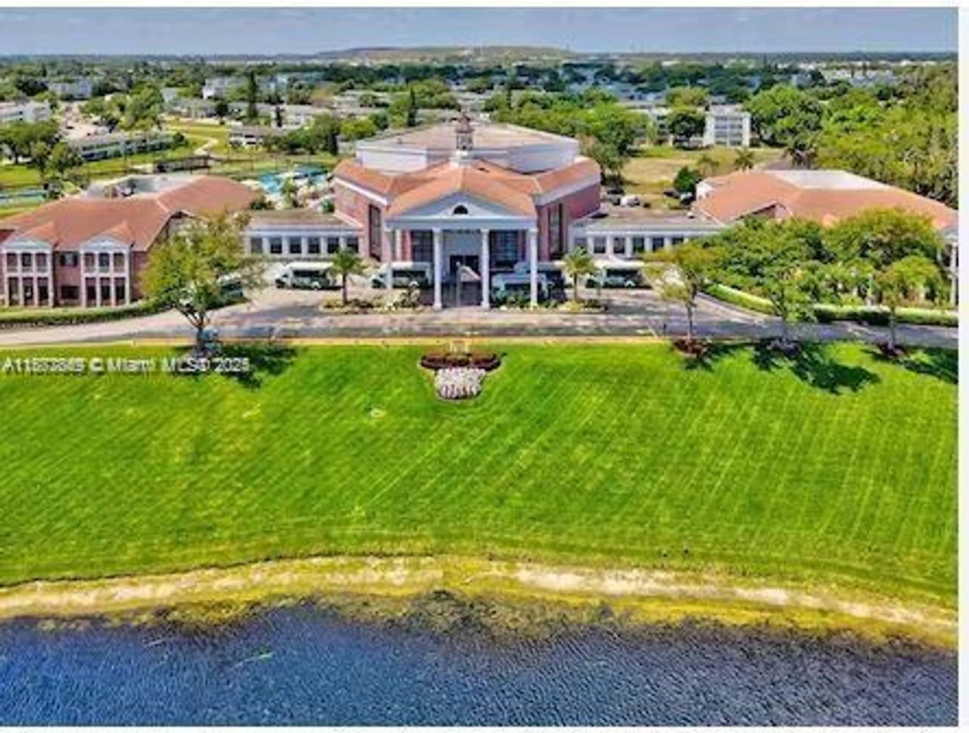 Property Slideshow image 15 of 43 | 17 keswick a # 17, Deerfield Beach, FL, 33442