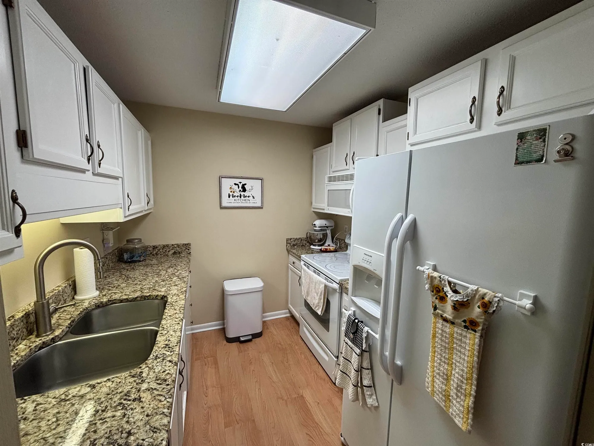 Property Slideshow image 8 of 26 | 5001 little river rd e-514, Myrtle Beach, SC, 29577