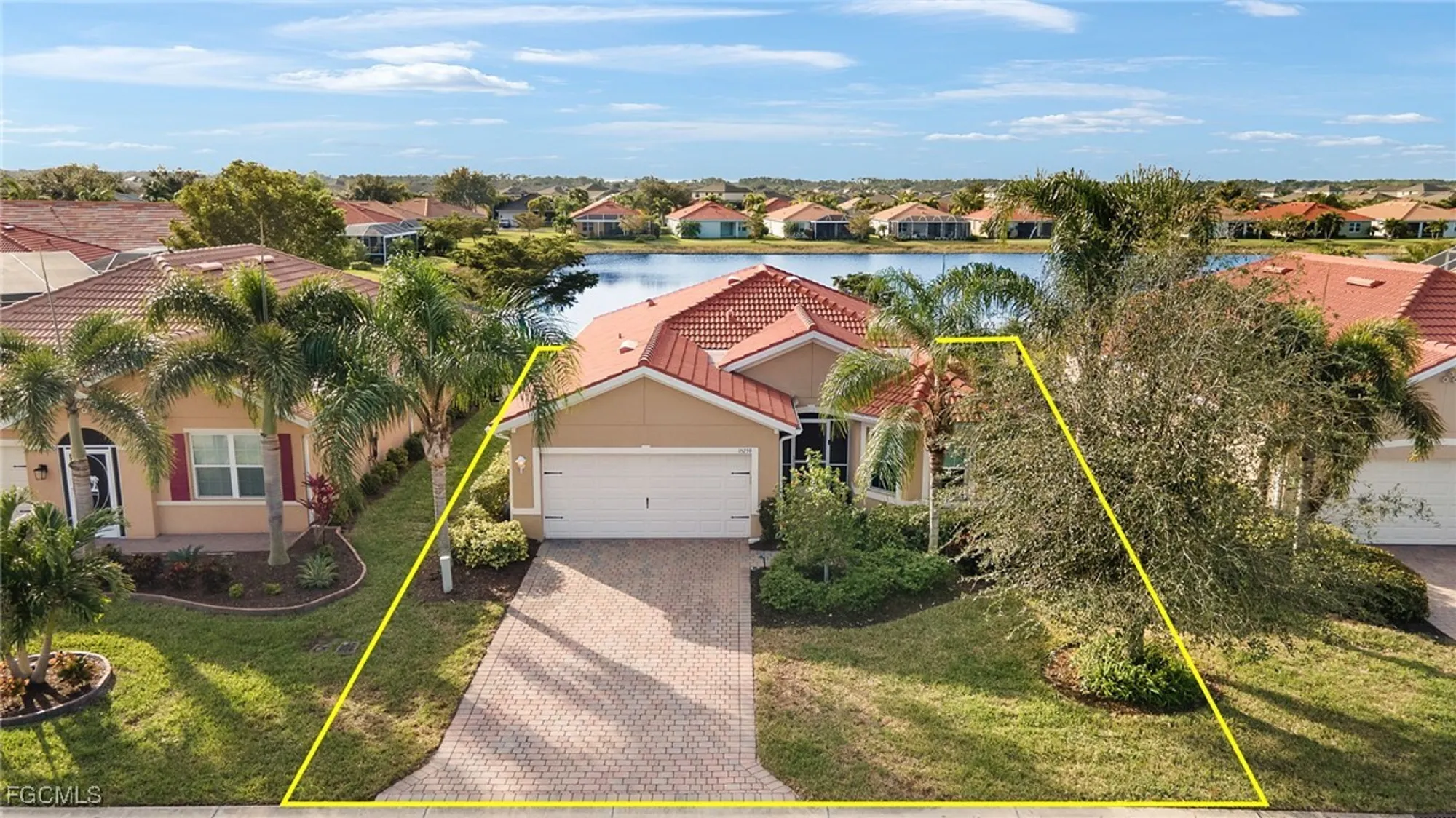 Property Slideshow image 26 of 40 | 15259 yellow wood dr, Alva, FL, 33920