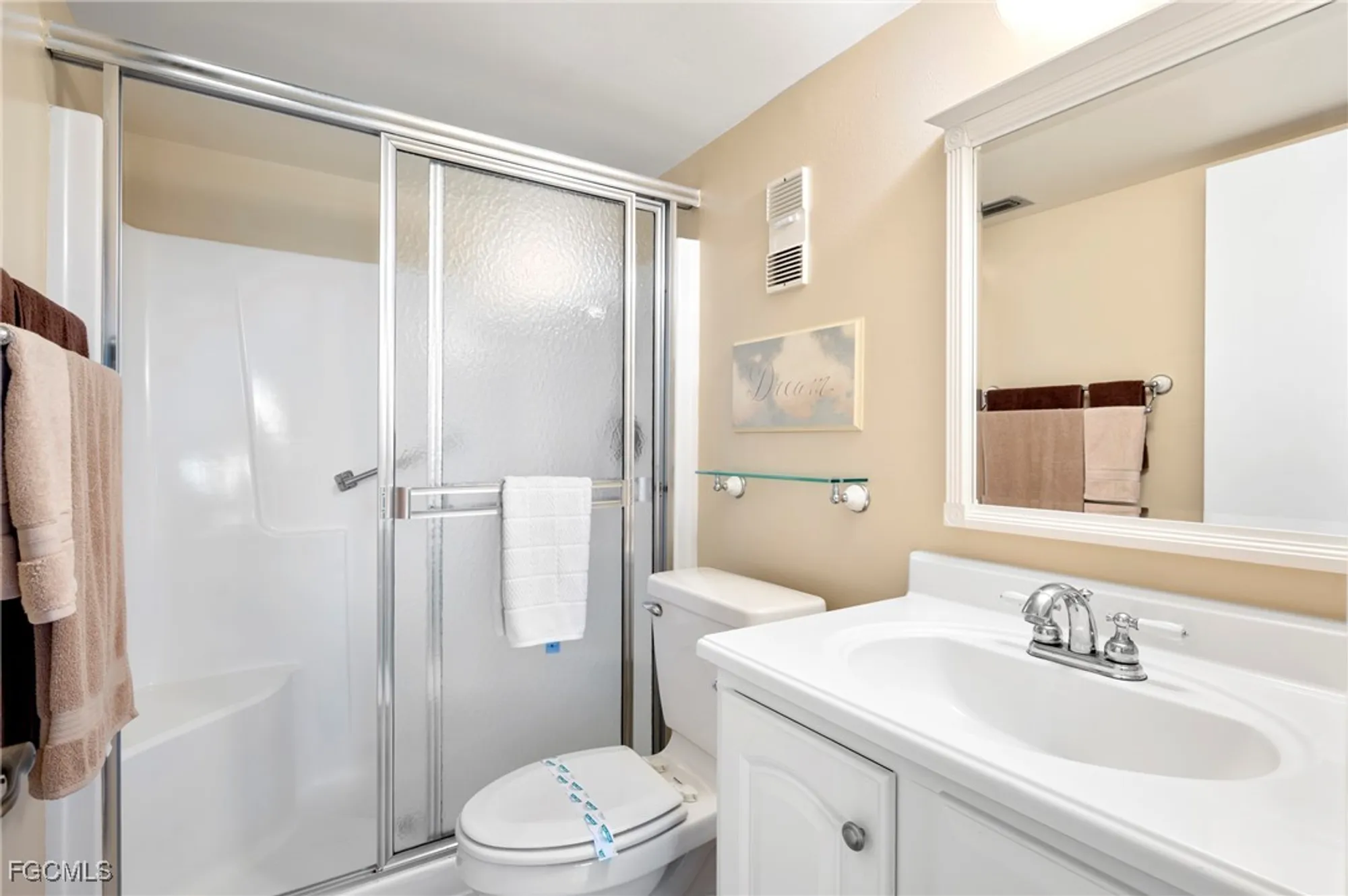 Property Slideshow image 14 of 34 | 1580 pine valley dr apt 217, Fort Myers, FL, 33907