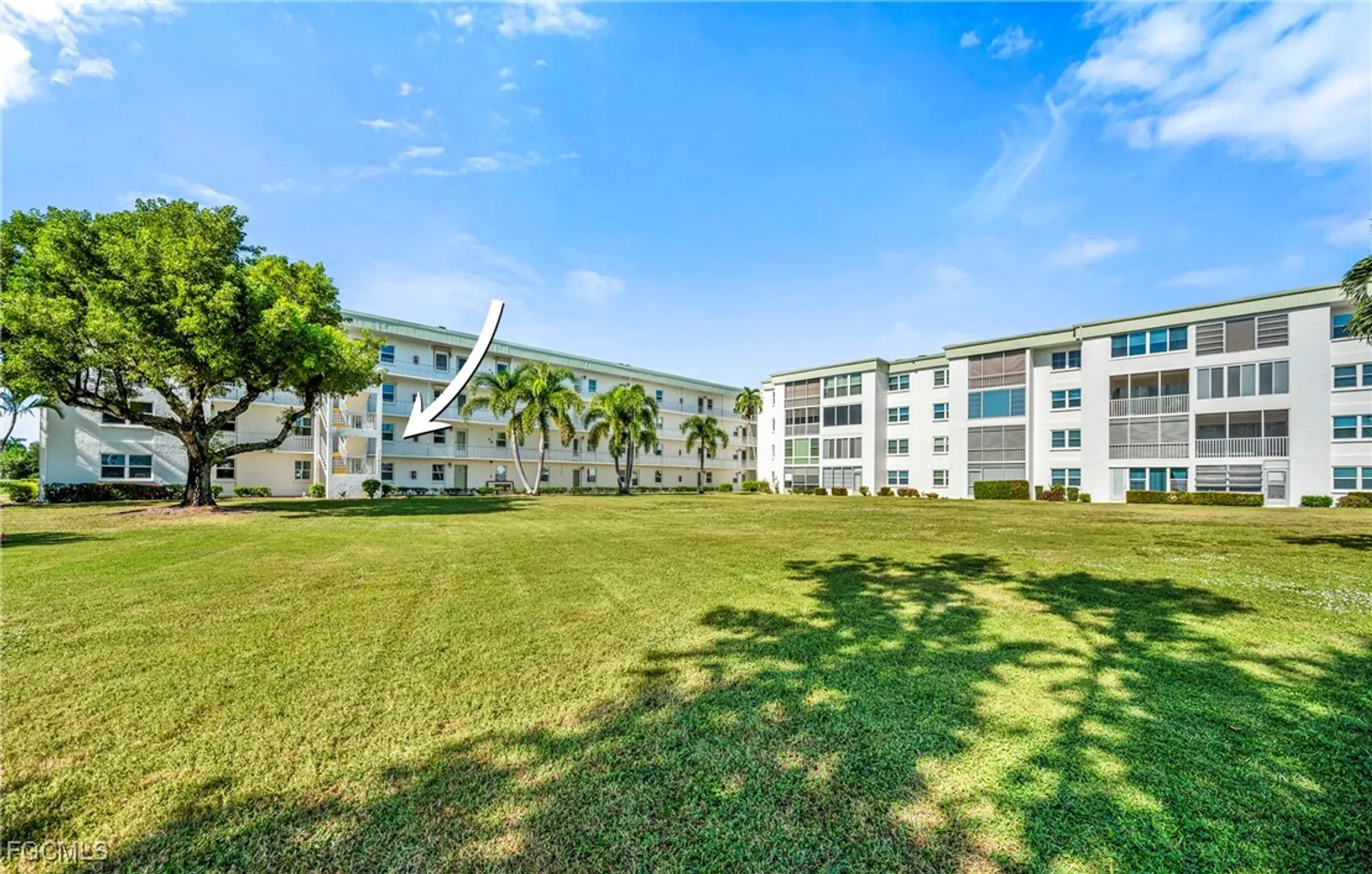 Property Slideshow image 19 of 34 | 1580 pine valley dr apt 217, Fort Myers, FL, 33907