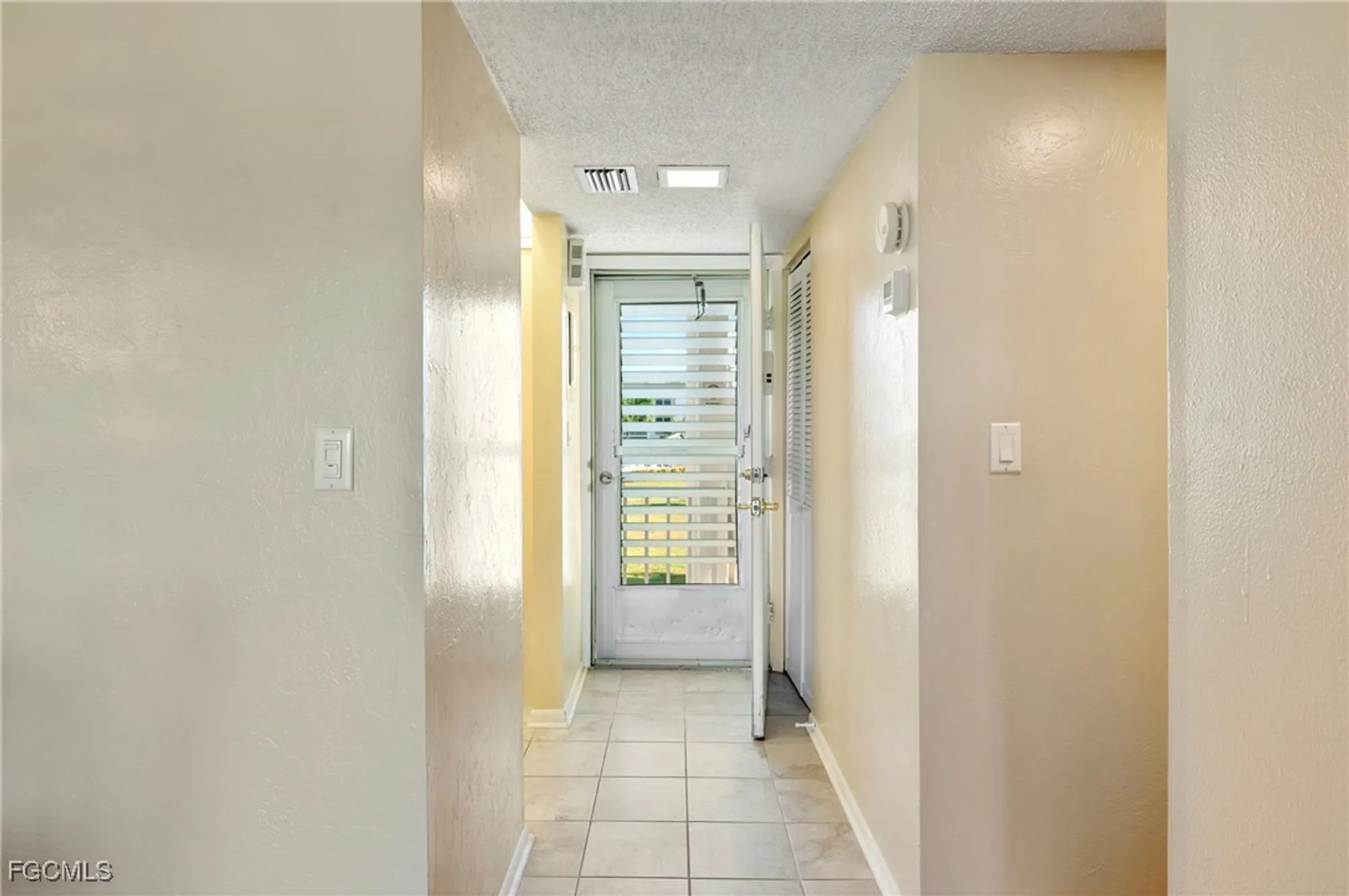 Property Slideshow image 11 of 34 | 1580 pine valley dr apt 217, Fort Myers, FL, 33907