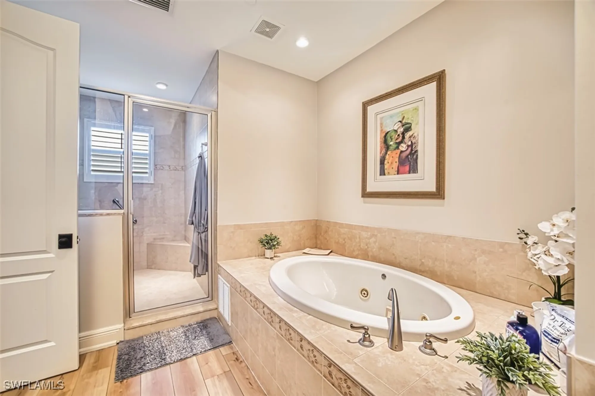 Property Slideshow image 34 of 49 | 588 avellino isles cir # 101, Naples, FL, 34119