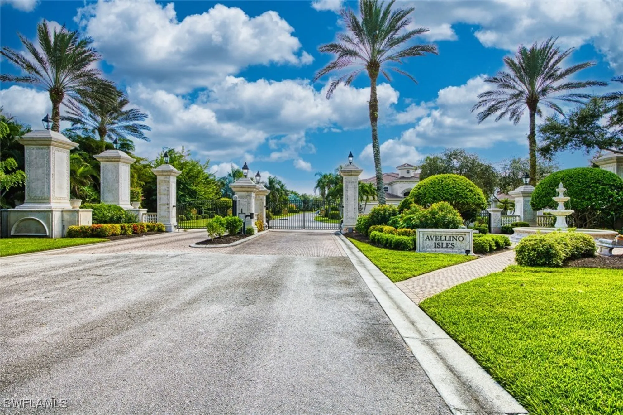 Property Slideshow image 40 of 49 | 588 avellino isles cir # 101, Naples, FL, 34119