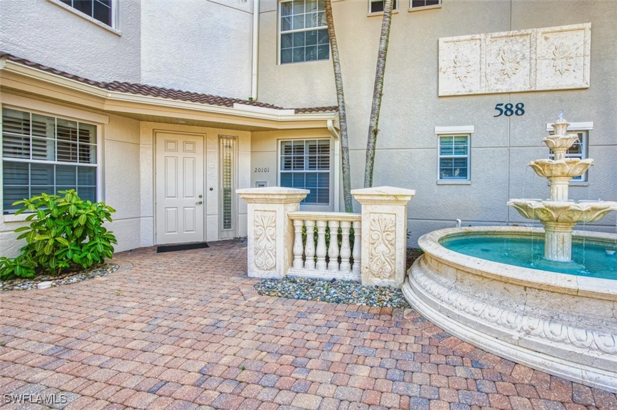 Property Slideshow image 7 of 49 | 588 avellino isles cir # 101, Naples, FL, 34119