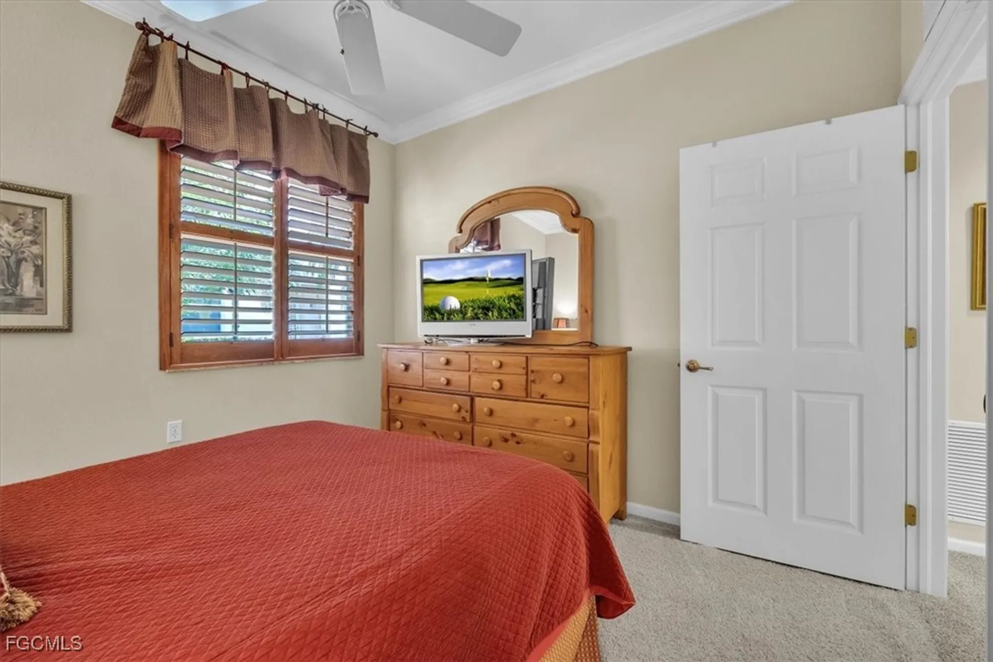 Property Slideshow image 36 of 50 | 3110 meandering way 101, Fort Myers, FL, 33905
