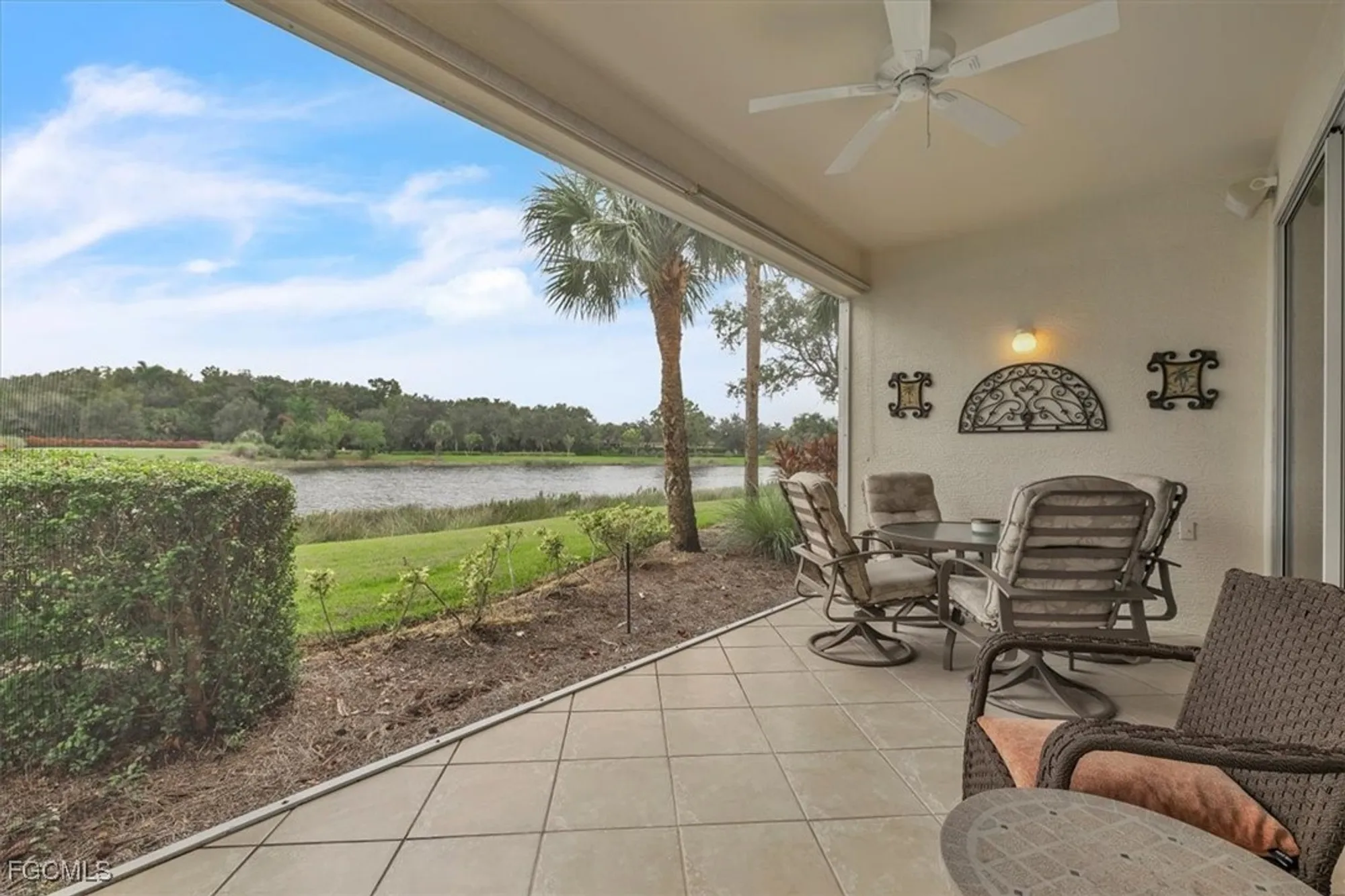 Property Slideshow image 41 of 50 | 3110 meandering way 101, Fort Myers, FL, 33905