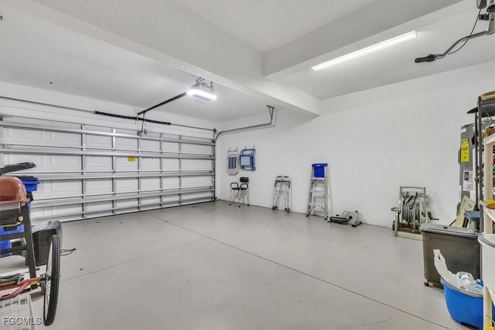 Property Slideshow image 43 of 50 | 3110 meandering way 101, Fort Myers, FL, 33905