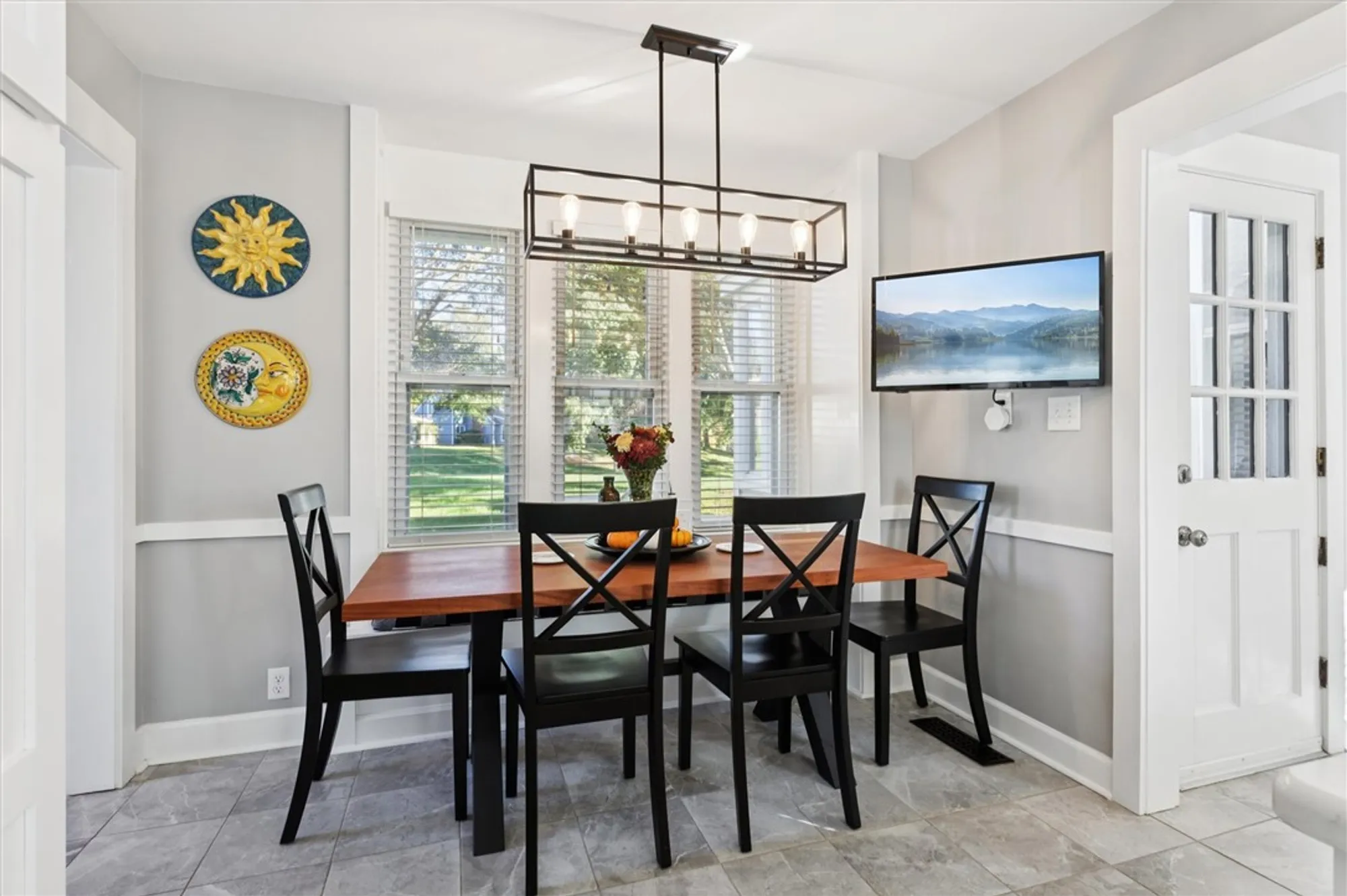 Property Slideshow image 24 of 48 | 343 littletown quarter, Williamsburg, VA, 23185