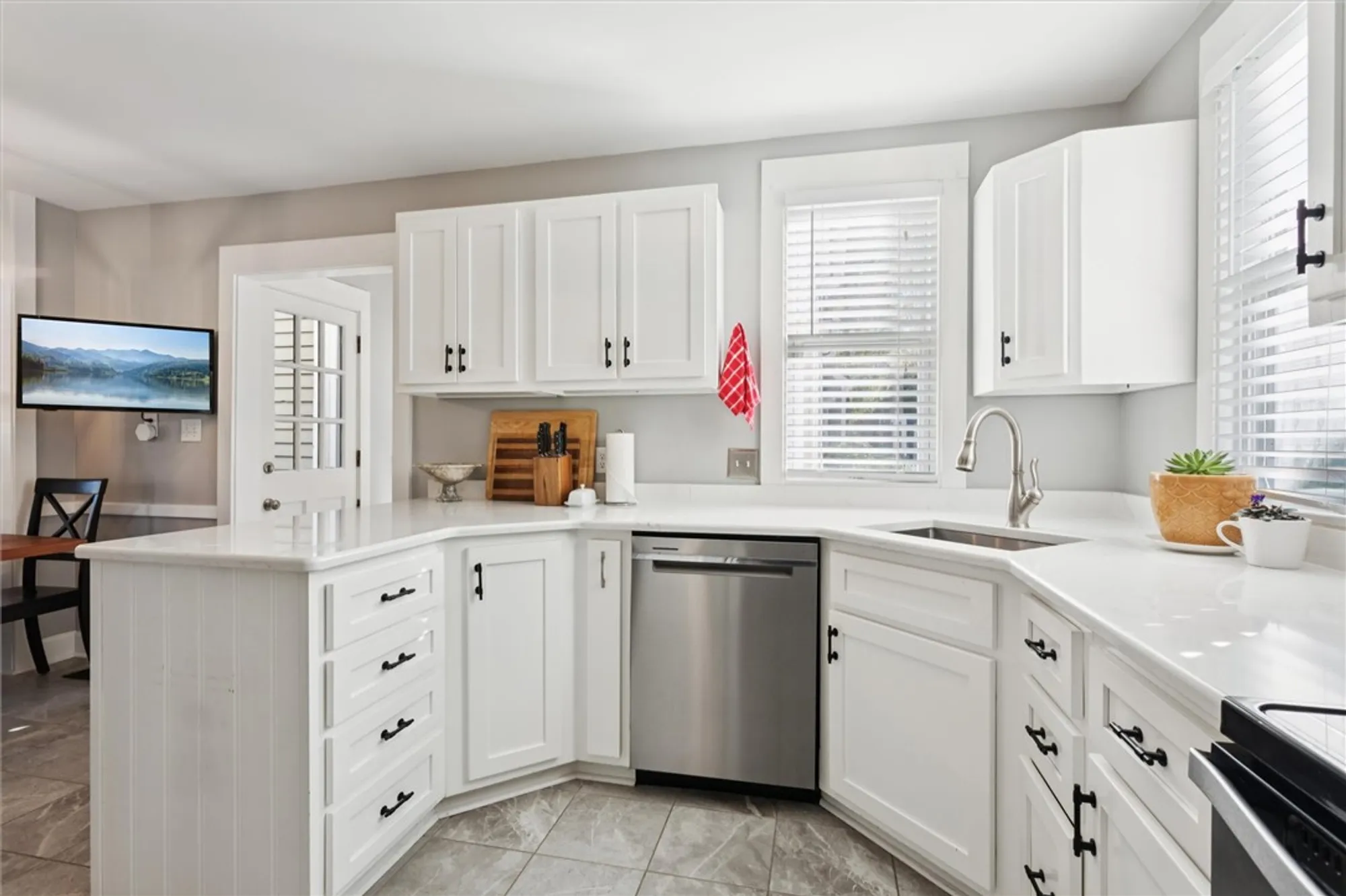 Property Slideshow image 28 of 48 | 343 littletown quarter, Williamsburg, VA, 23185