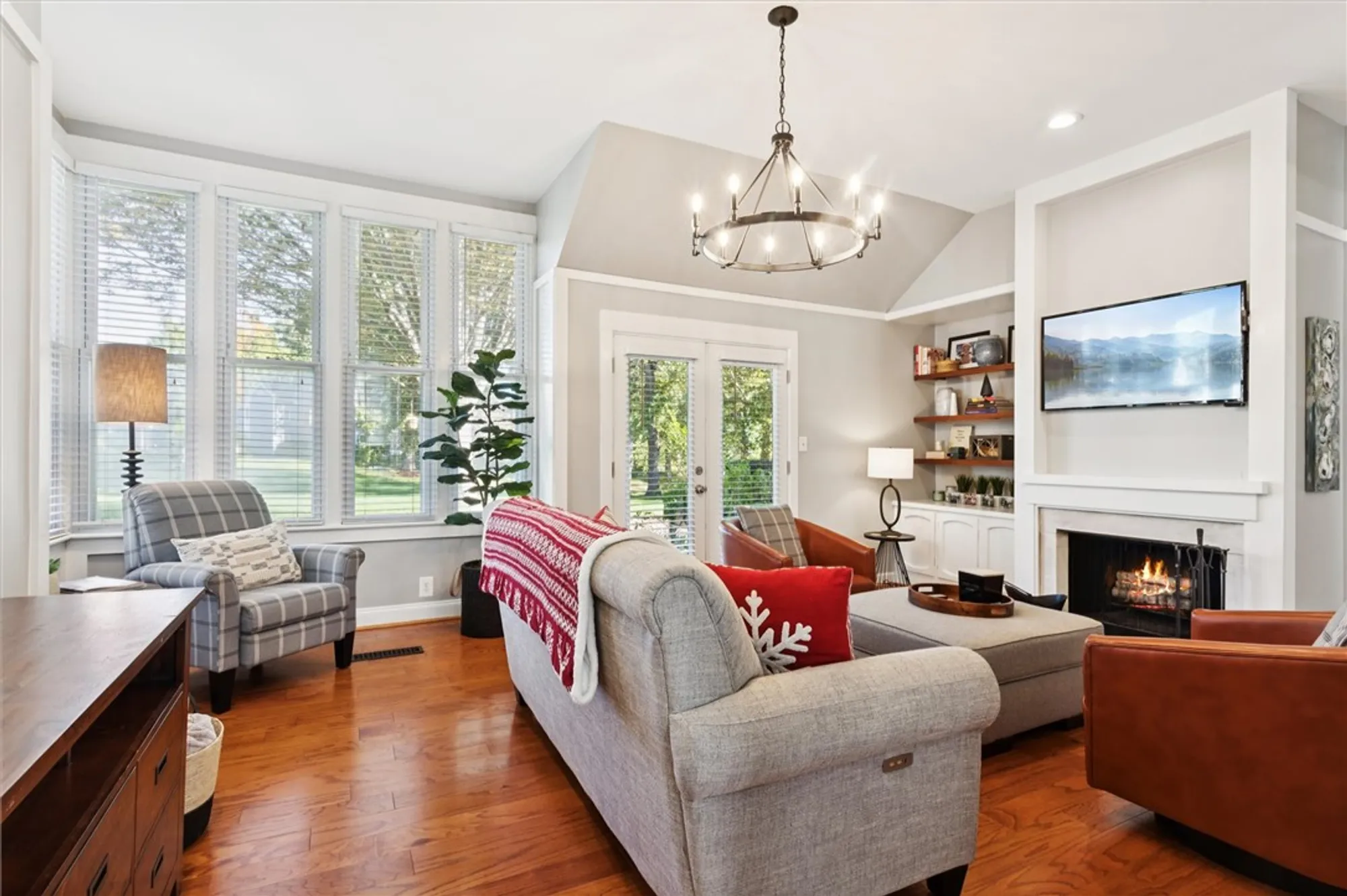 Property Slideshow image 8 of 48 | 343 littletown quarter, Williamsburg, VA, 23185